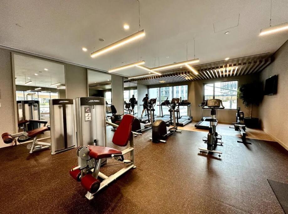 Park Heights Deluxe 1bedroom Apartment Dubai