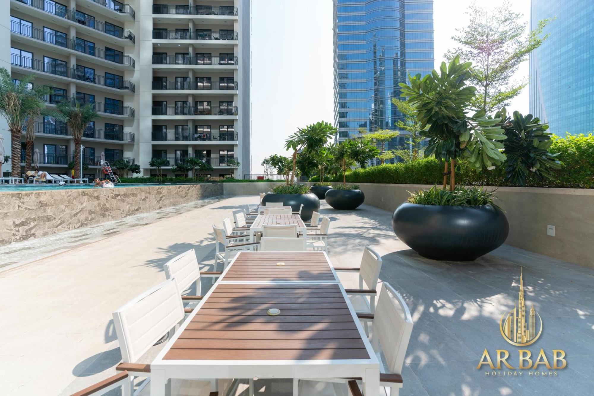 Arbab Homes Luxury 1Br-Canal View-Damac Zada Tower Apartment *