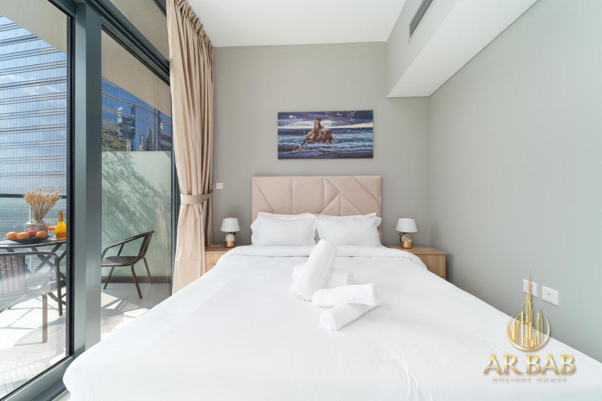 Apartment Arbab Homes Luxury 1Br-Canal View-Damac Zada Tower
