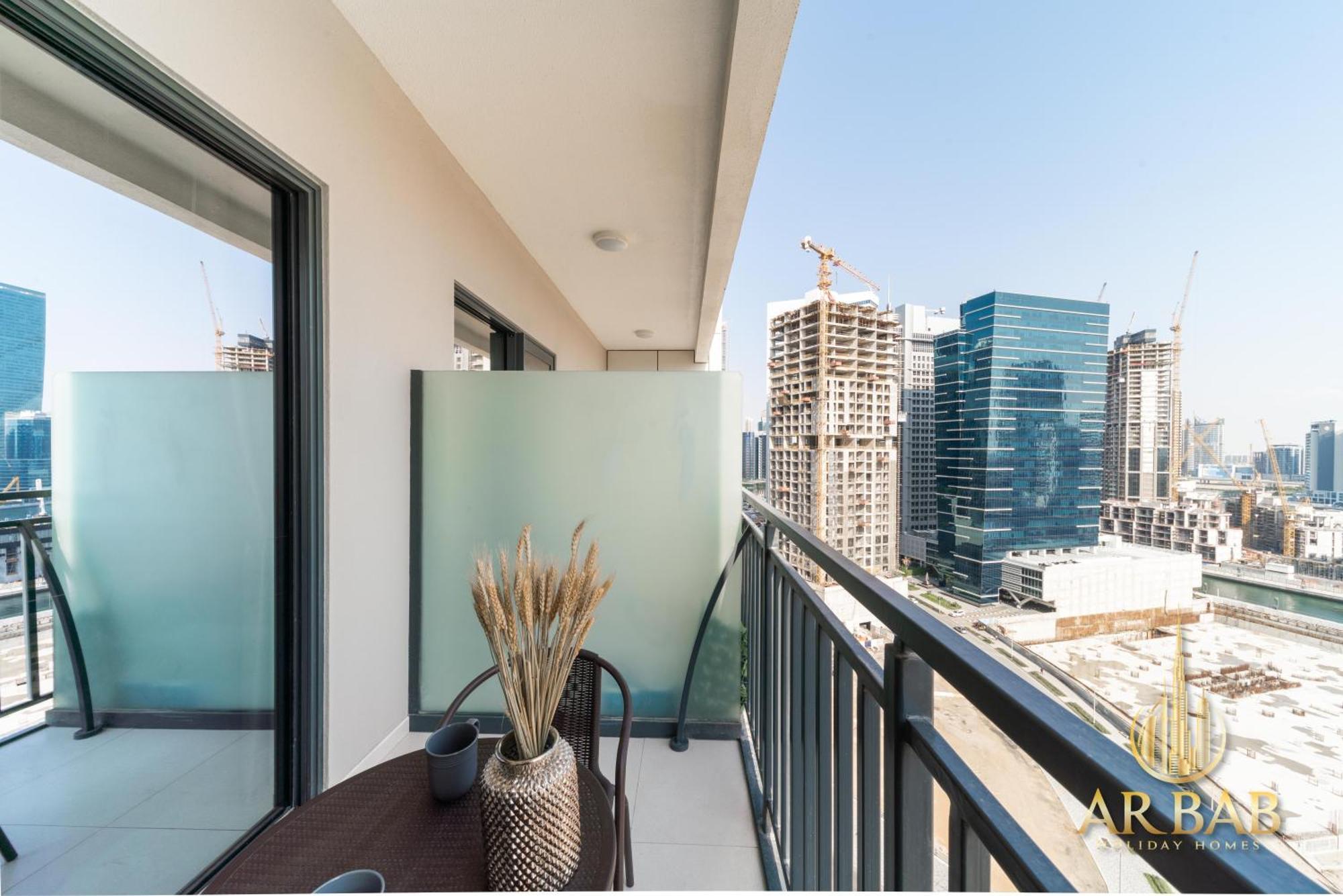 Arbab Homes Luxury 1Br-Canal View-Damac Zada Tower Apartment Dubai