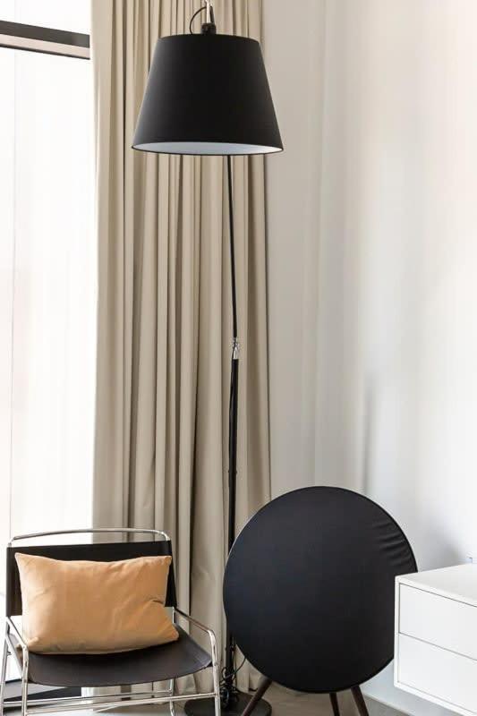 Frank Porter - Dt1 Tower Apartment Dubai