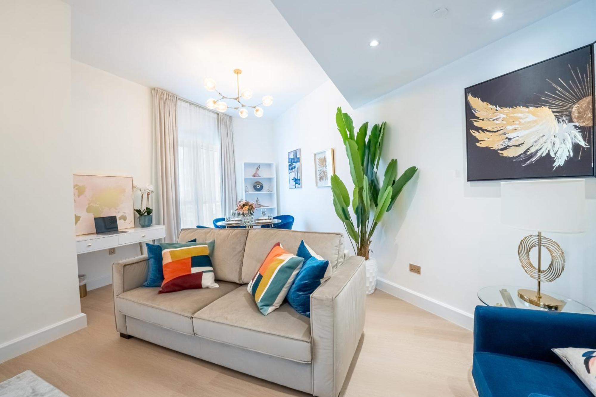 Veluxa - Fabulous 1 Bedroom In Business Bay Apartment *