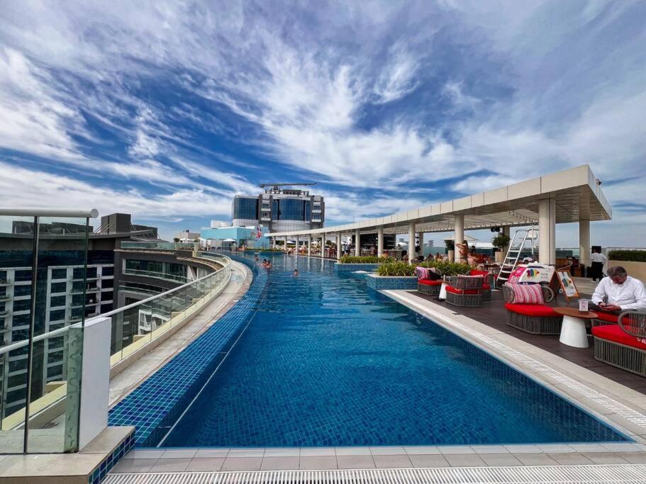Apartment The Smart Concierge - Seven Palm Dubai