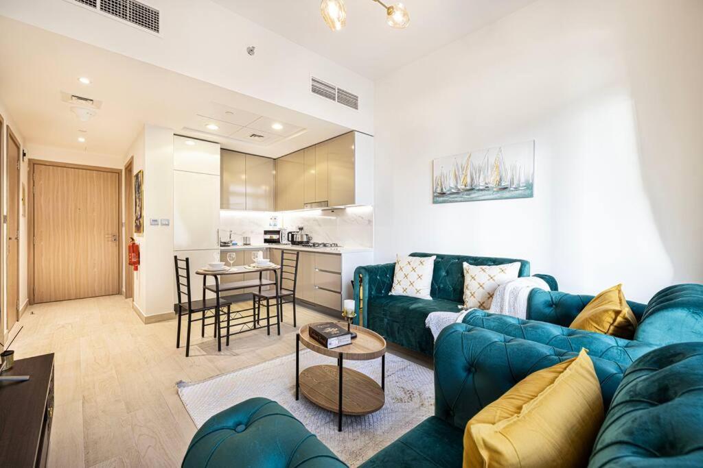 Riviera Downtown Escape 1bdr Apartment *