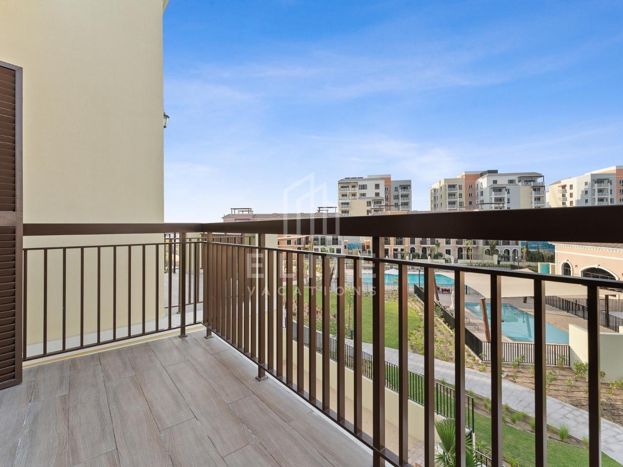 Luxury 4br Next To J1 With Burj Views *