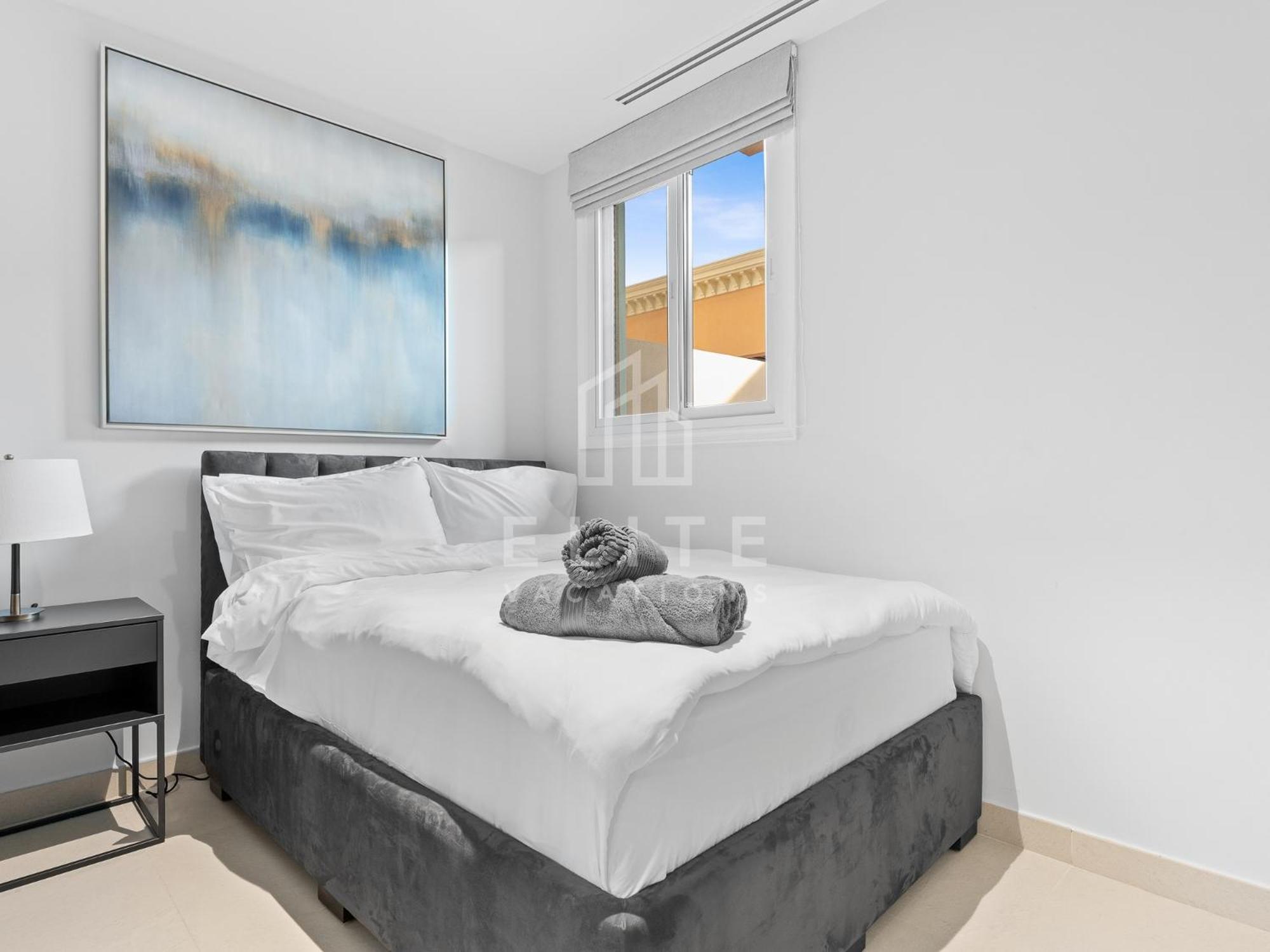 Luxury 4br Next To J1 With Burj Views *