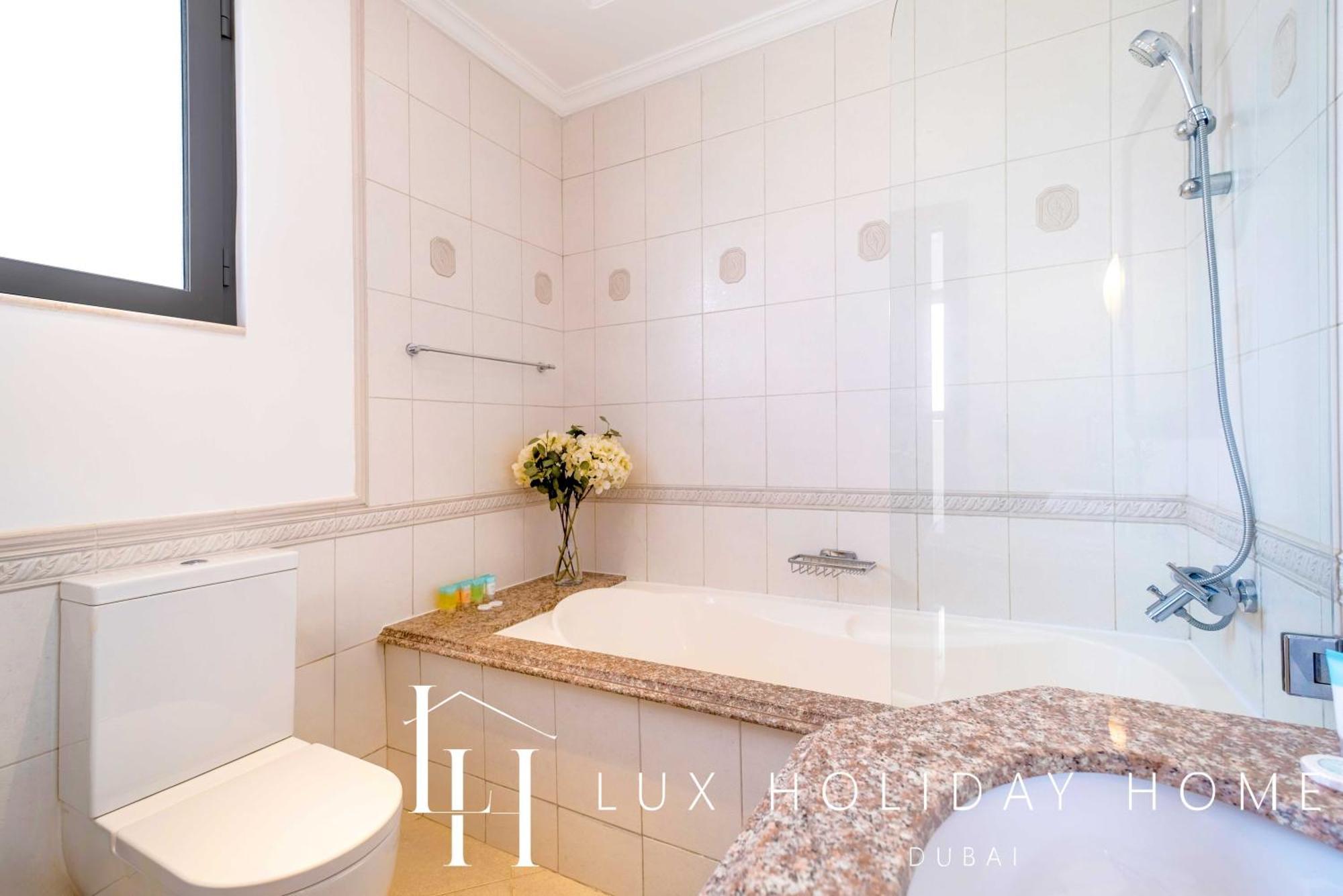 Villa Lux The Ultimate Island Palm