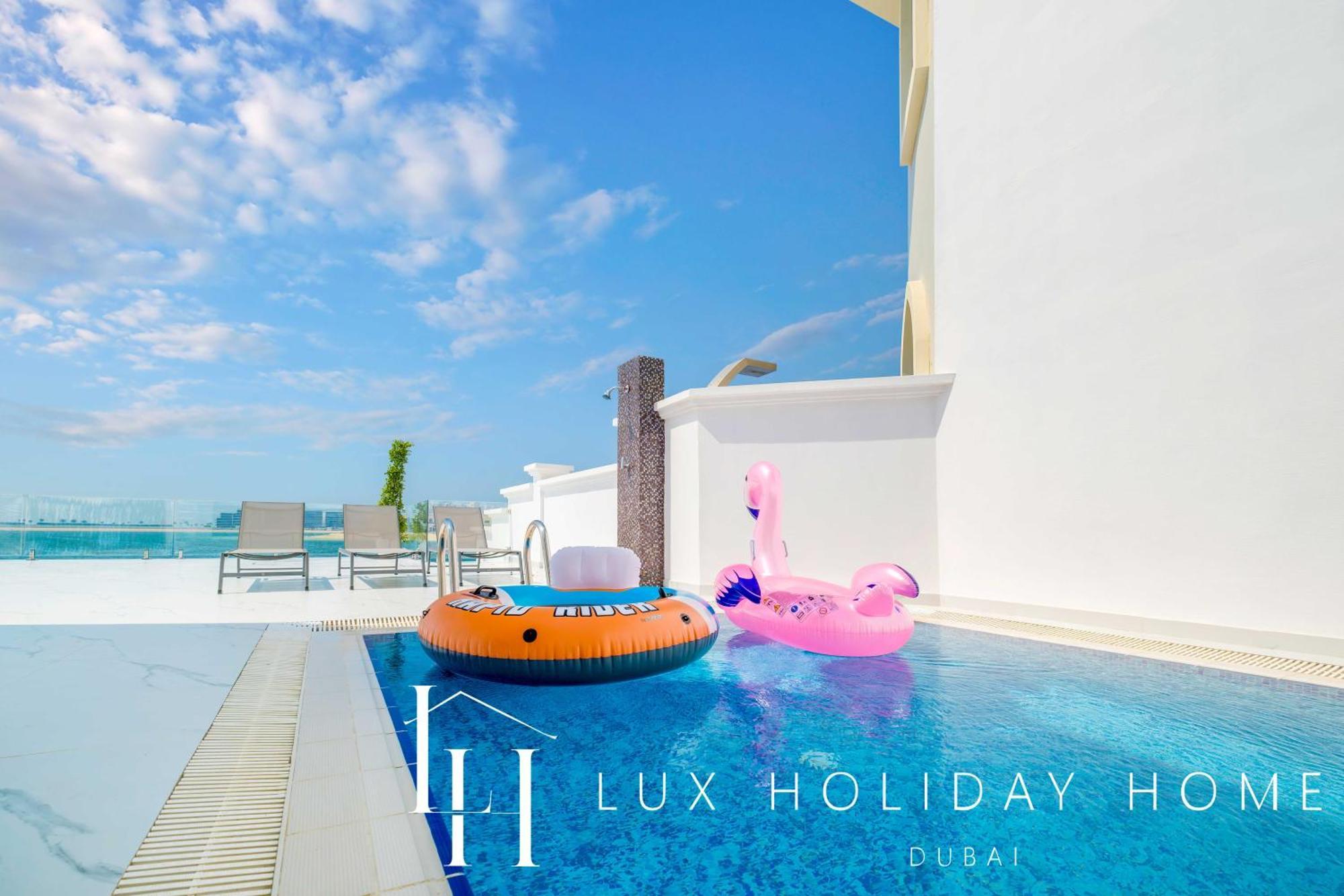 Lux The Ultimate Island Palm Villa