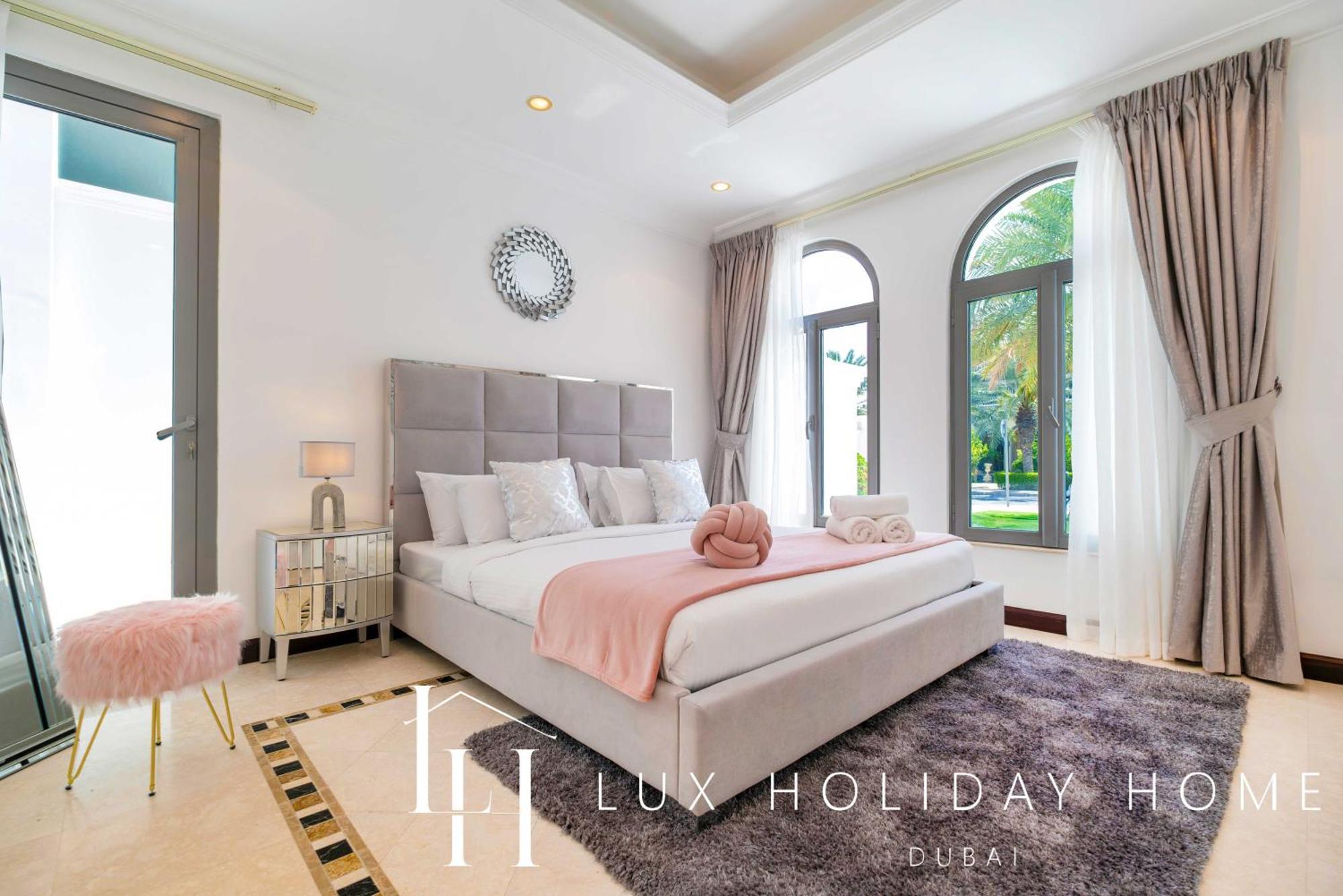 Villa Lux The Ultimate Island Palm *