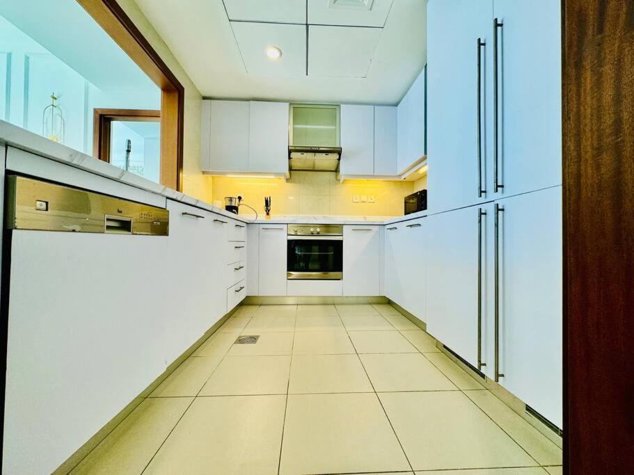 Luxe 2br With Fountain & Opera Views At Standpoint A * Dubai