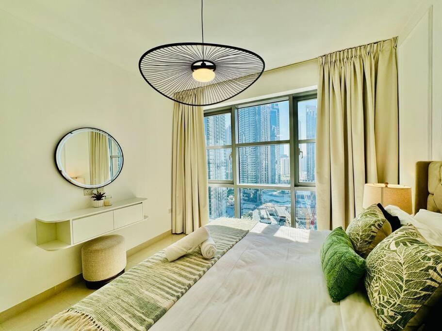 Luxe 2br With Fountain & Opera Views At Standpoint A