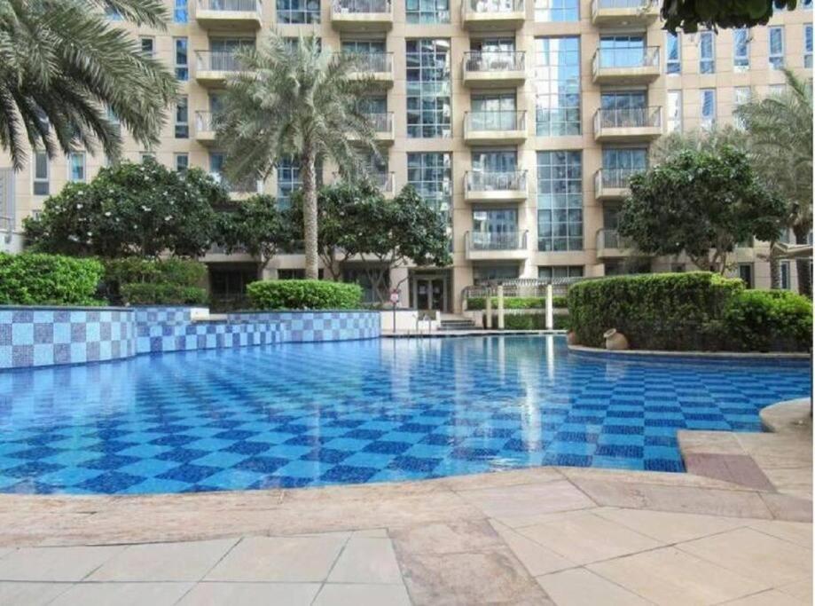 Luxe 2br With Fountain & Opera Views At Standpoint A Dubai