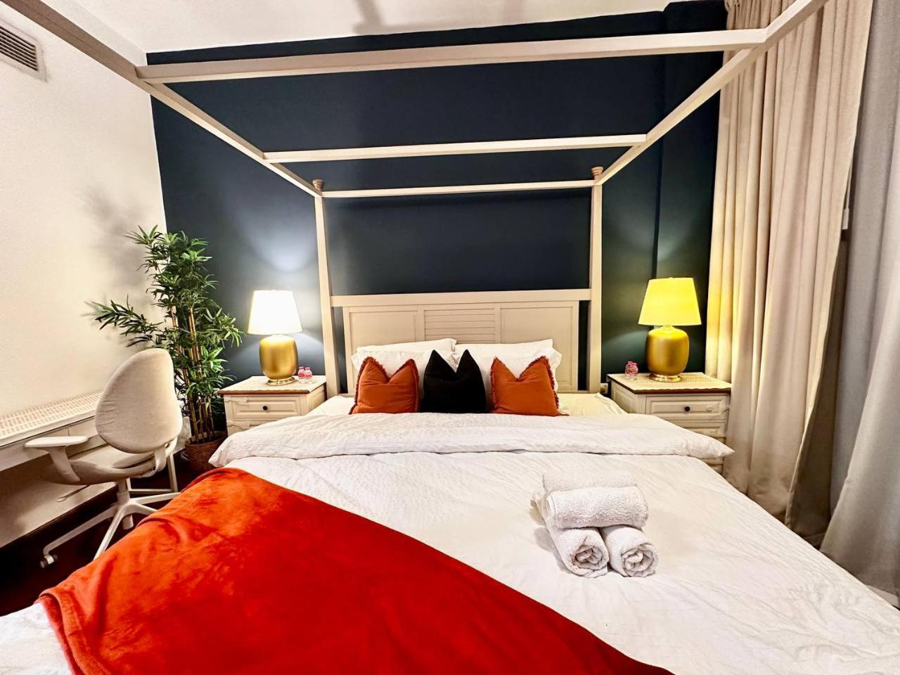 Cozy In Laya Jvc * Dubai