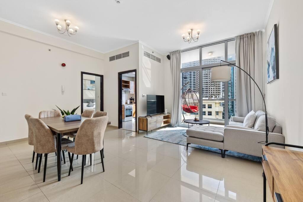 Newly Designed 1br-walkin To Marina Beach-tram Dubai