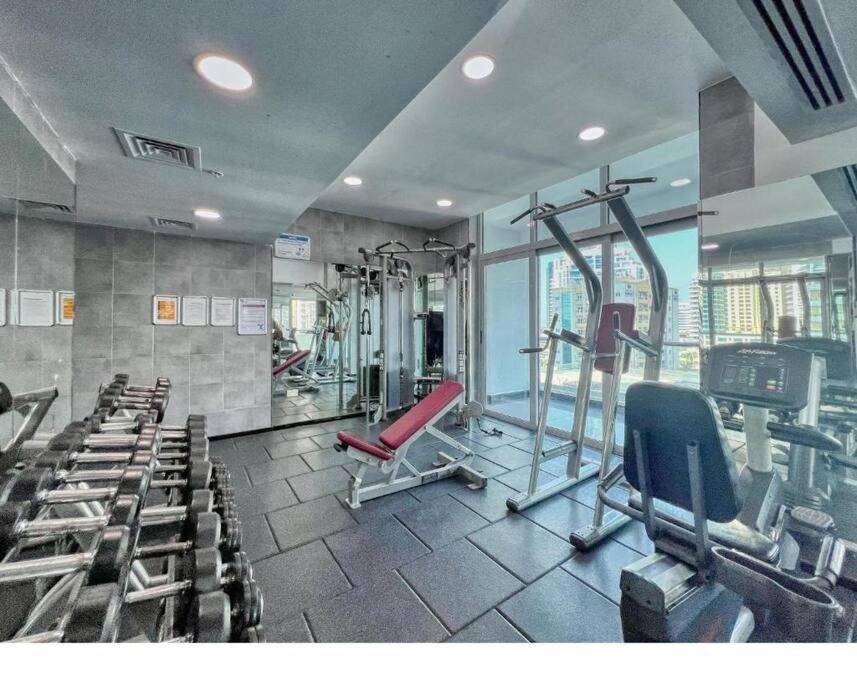 Apartment Newly Designed 1br-walkin To Marina Beach-tram *