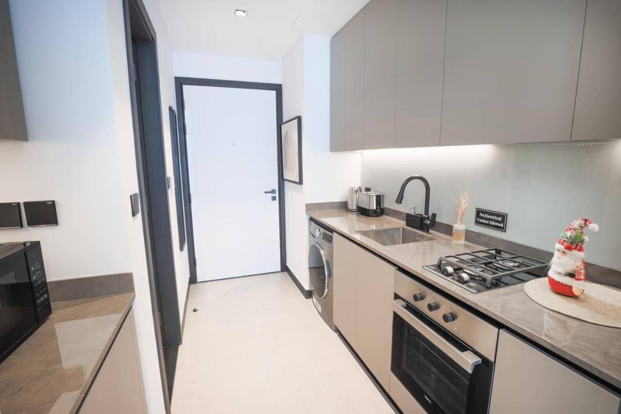 Stylish Studio In Business Bay Apartment