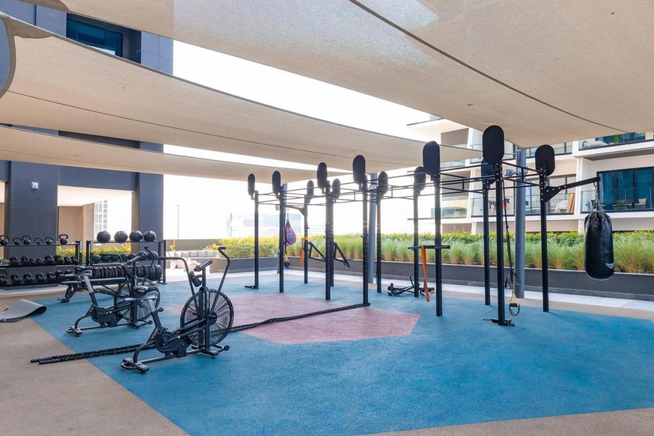 Stylish Studio In Business Bay Apartment *