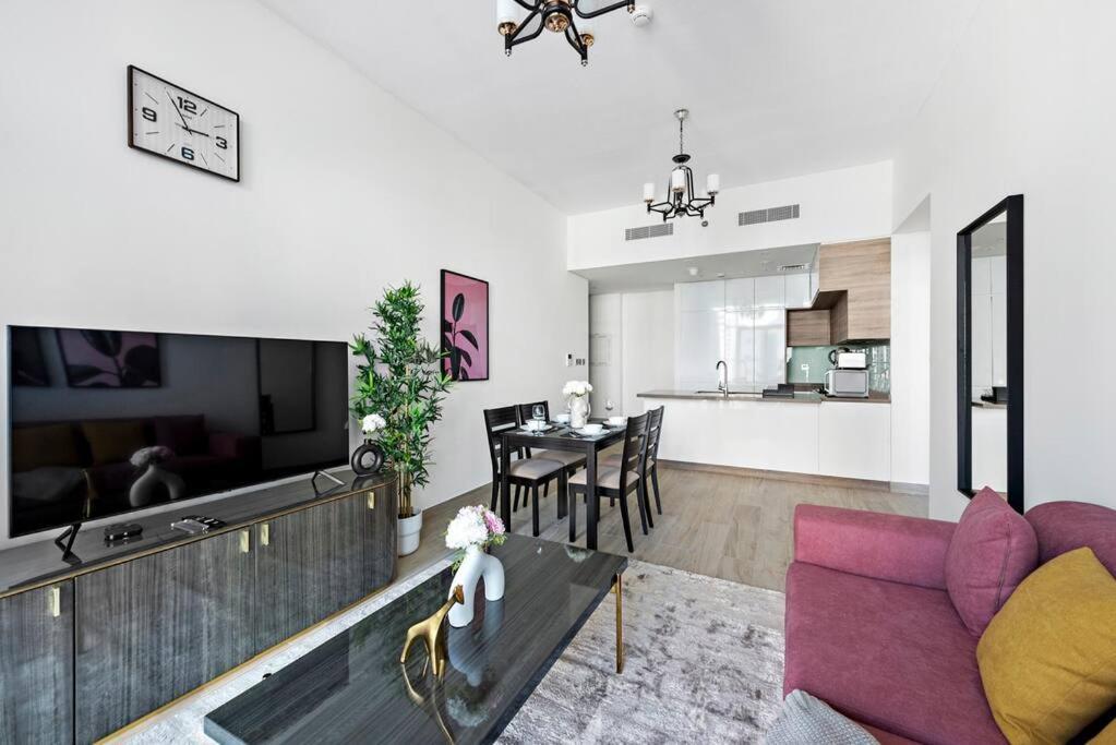 Apartment Stonetree - Elegant 1br With Stunning View Of Marina *