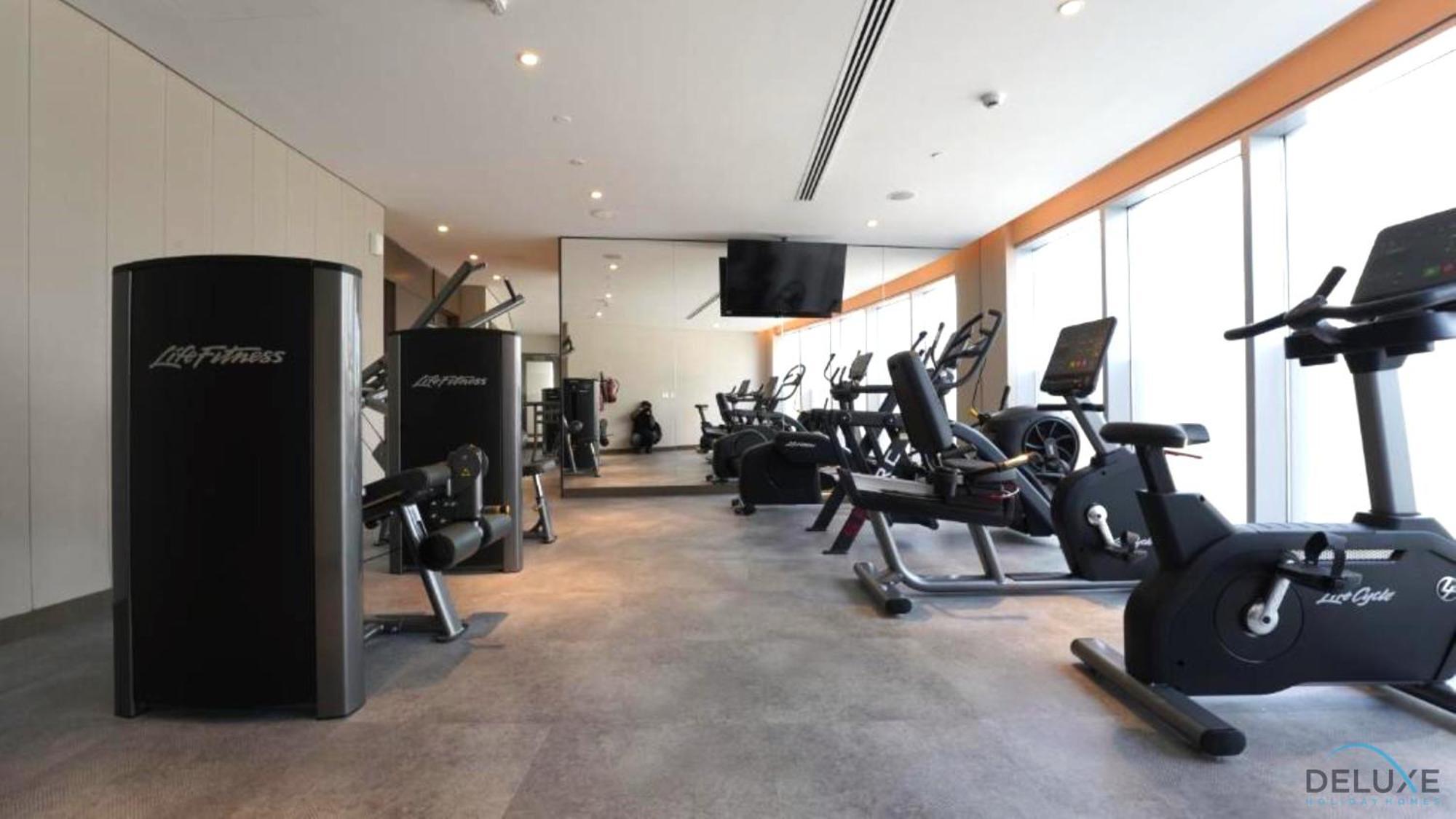 Plush 2br At Grand Opera Downtown By Deluxe Homes * Dubai