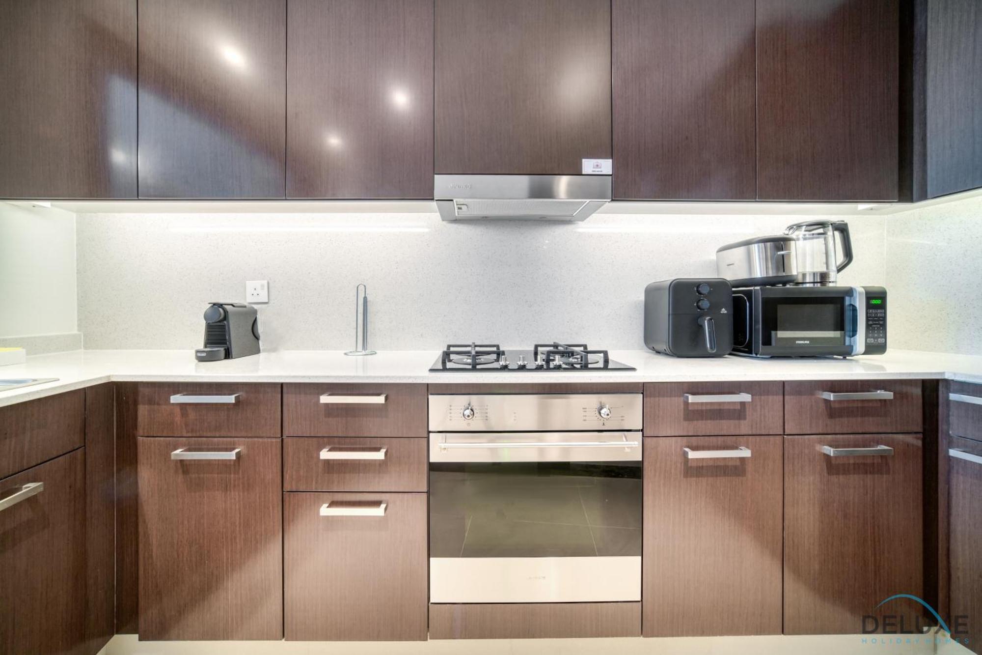 Apartment Plush 2br At Grand Opera Downtown By Deluxe Homes