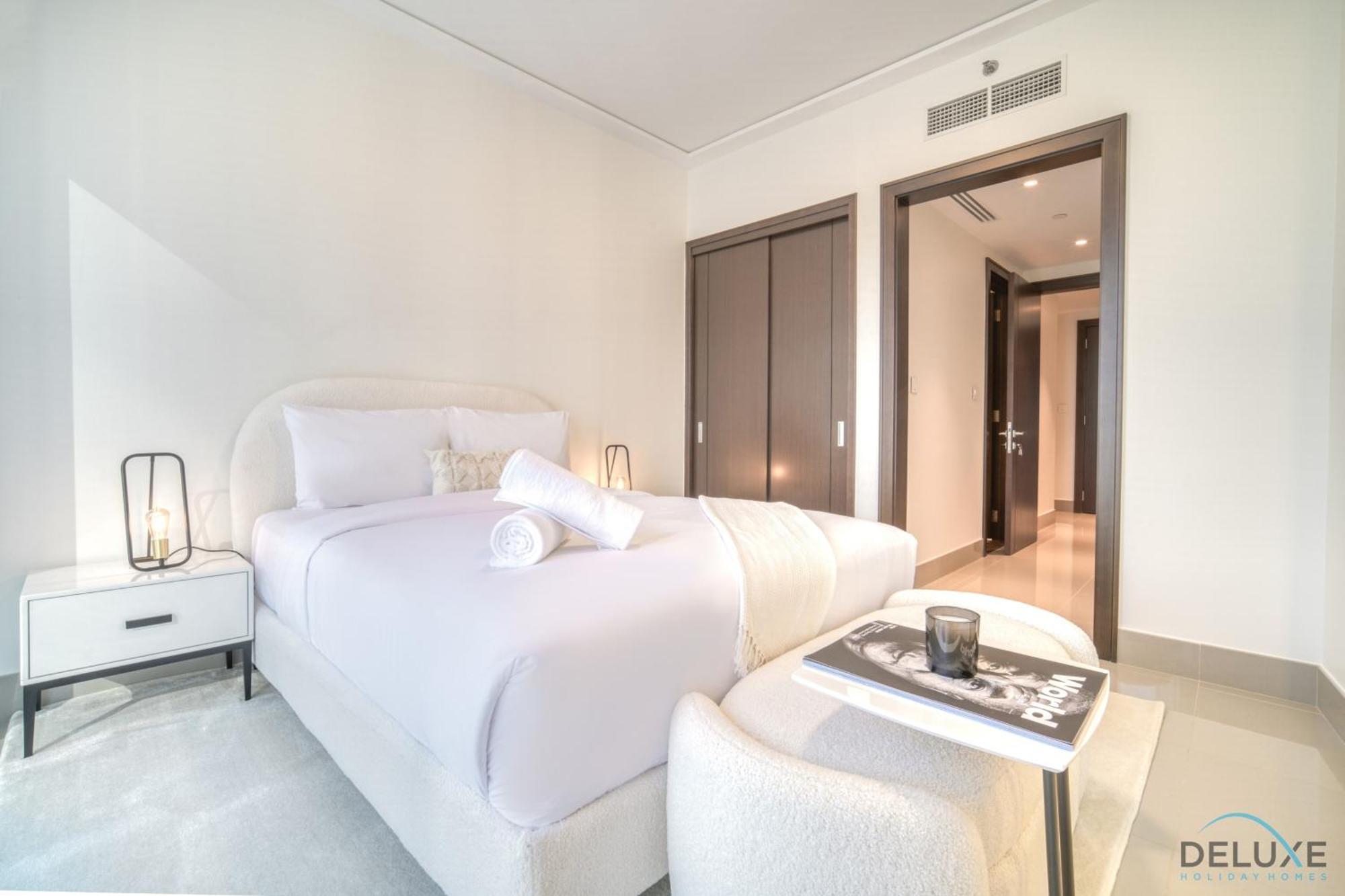 Apartment Plush 2br At Grand Opera Downtown By Deluxe Homes