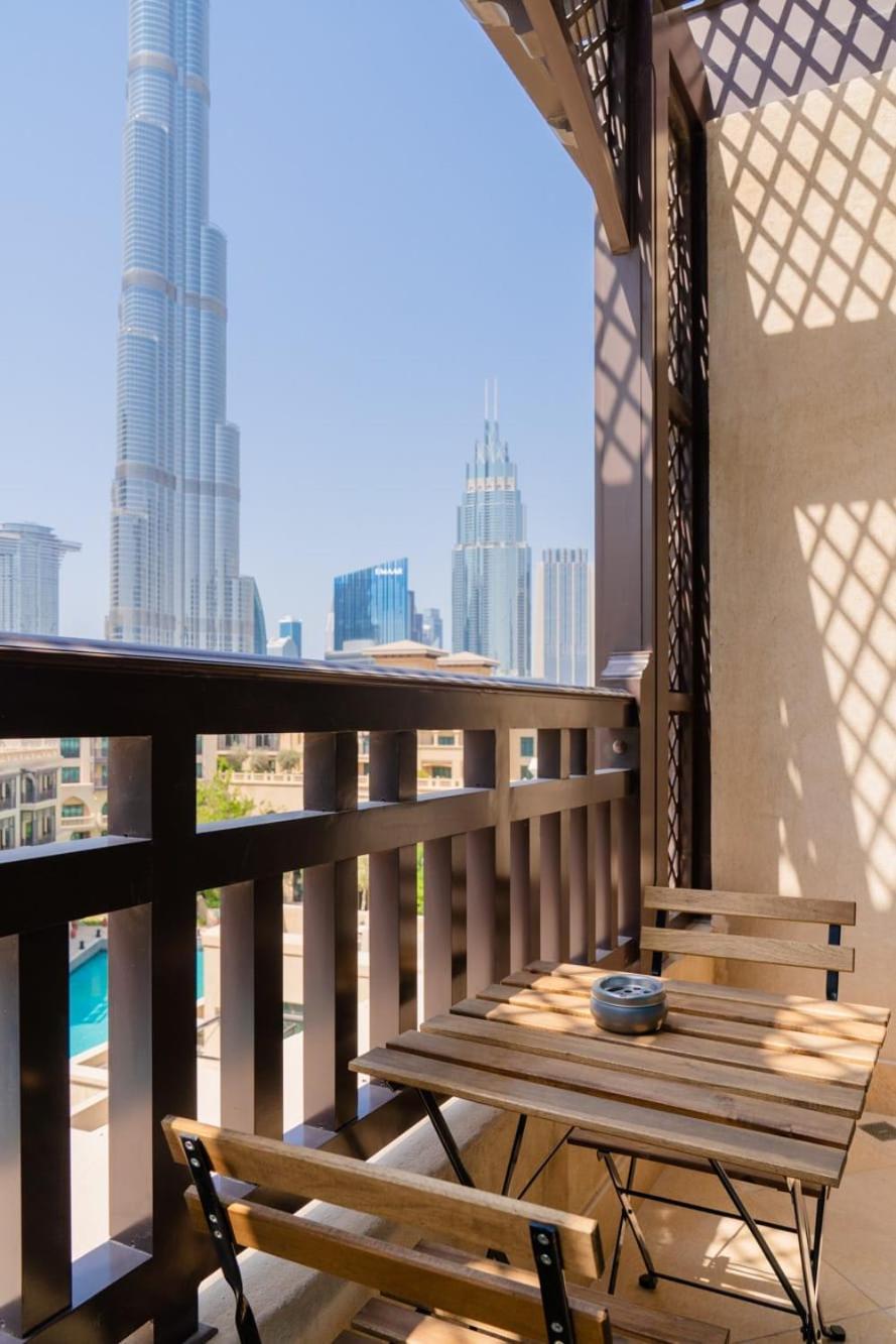 Luxfolio Retreats - Brand New - Full Burj View Apartment Dubai