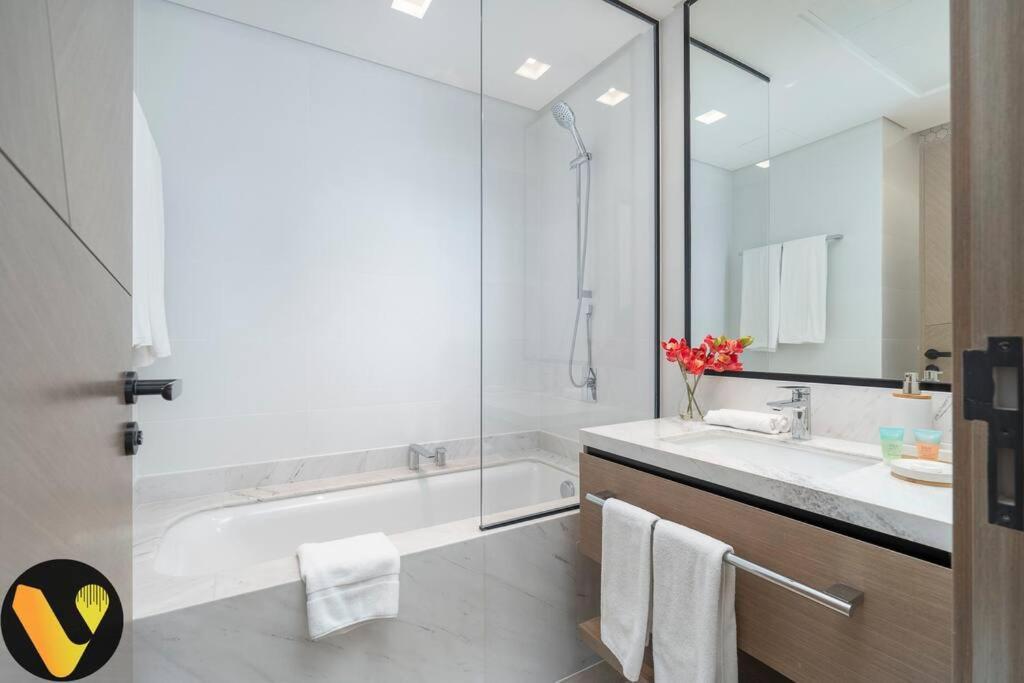 Vogue Palace Residences, Creek Harbour