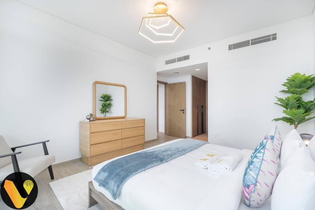 Vogue Palace Residences, Creek Harbour Apartment *