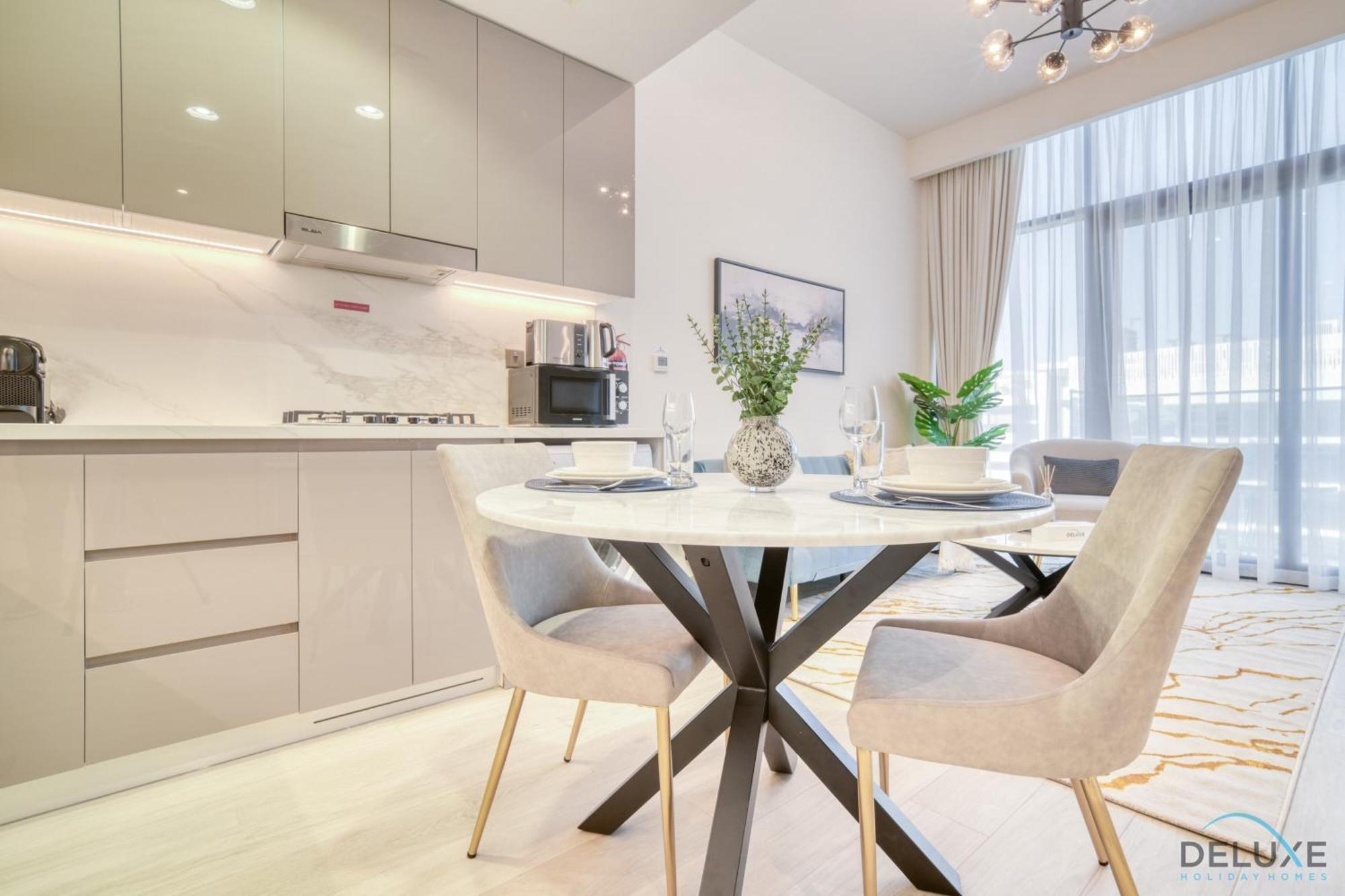 Apartment Sizeable 1br At Azizi Riviera 35, Al Merkadh By Deluxe Homes *