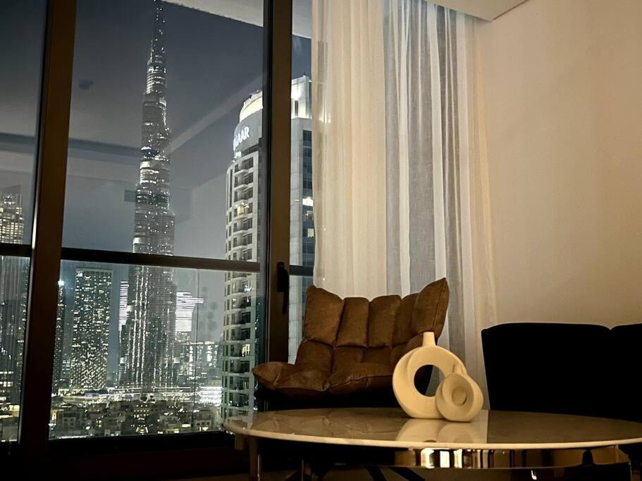 Full Burj Khalifa View, Business Bay, Dubai, 2 Bhk Apartment *