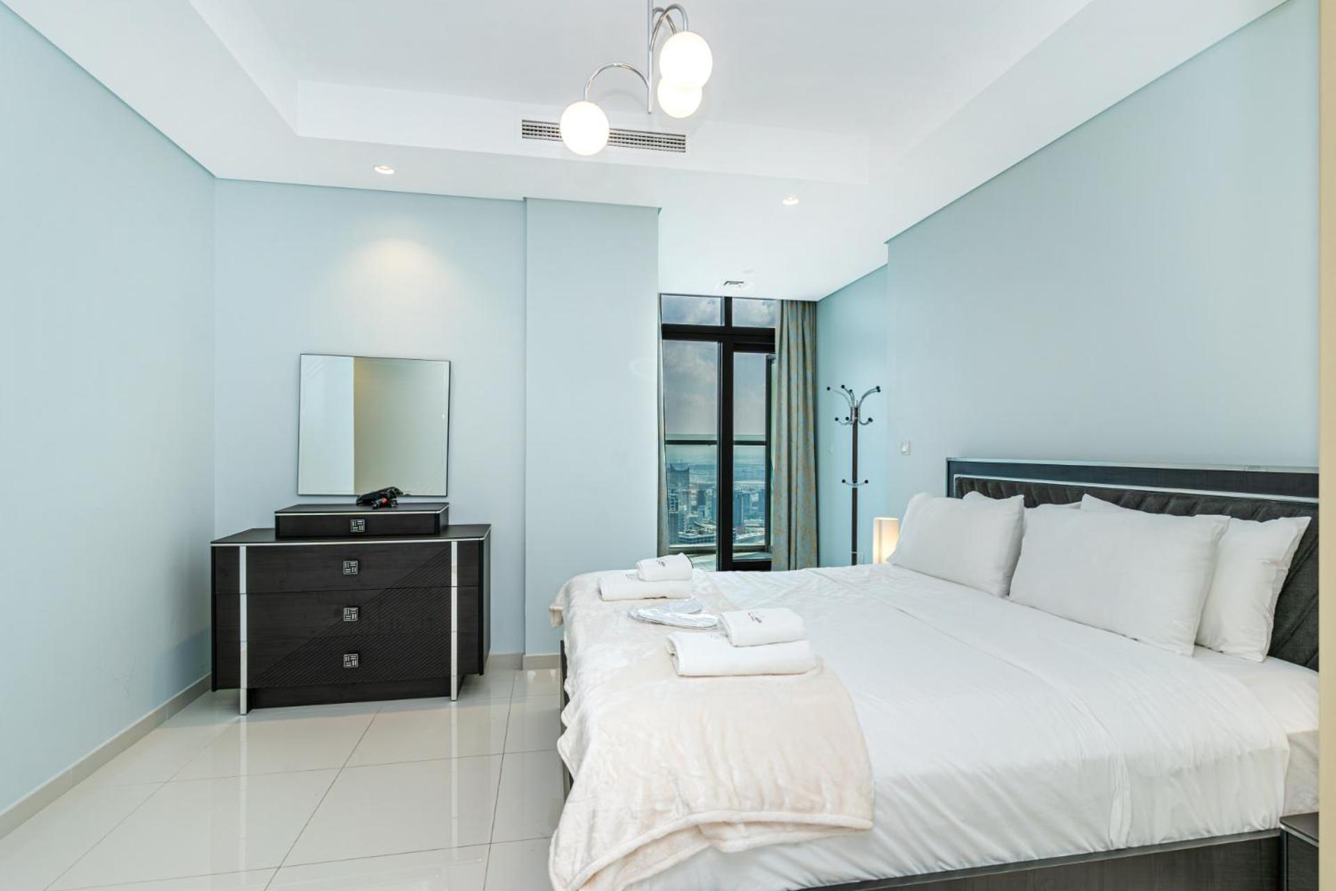 Apartment Centre I Infinity Pool I Licensed Bar *