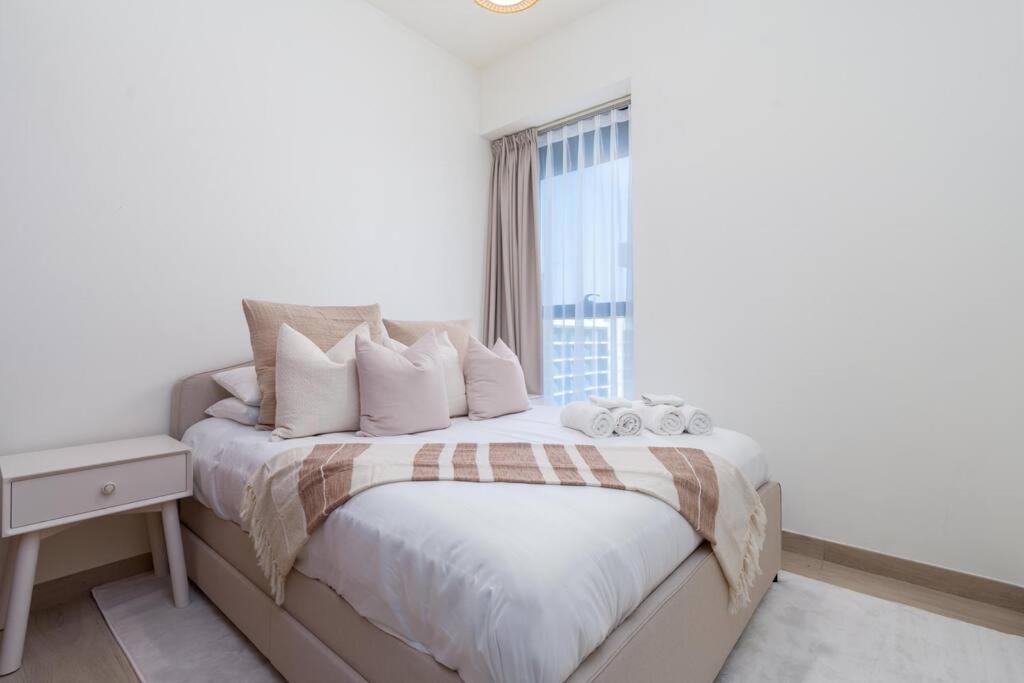 Apartment 2bdr 12min From Downtown Dubai