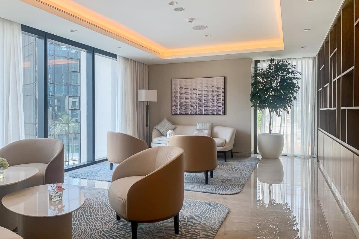 Frank Porter - Act One Act Two T1 Apartment Dubai