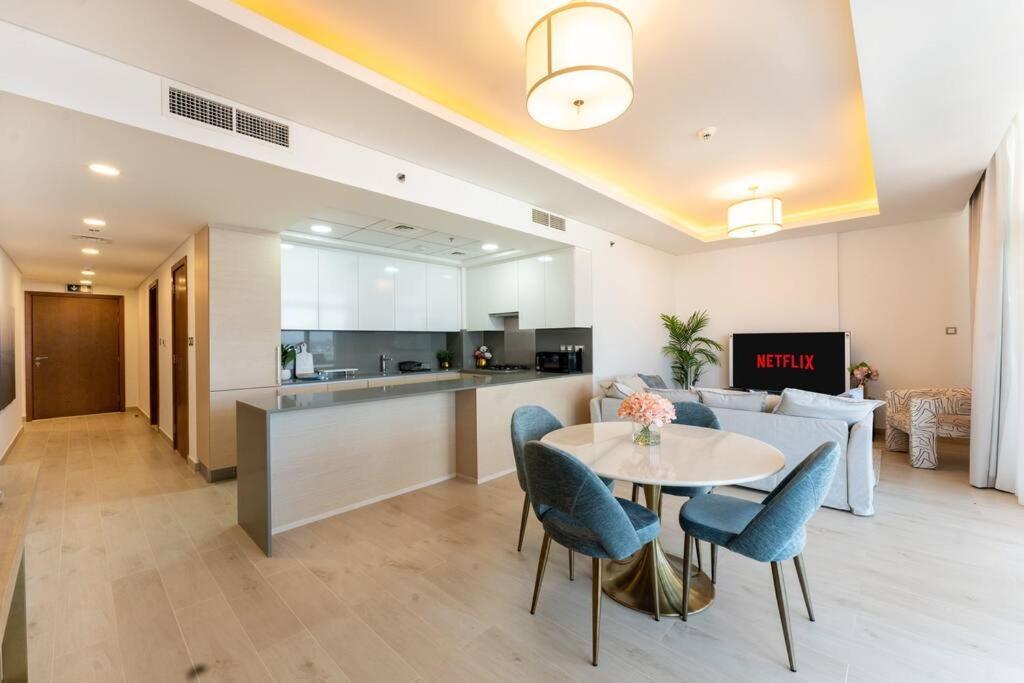 Luxury Mina Azizi Palm Jumeirah-private Apartment