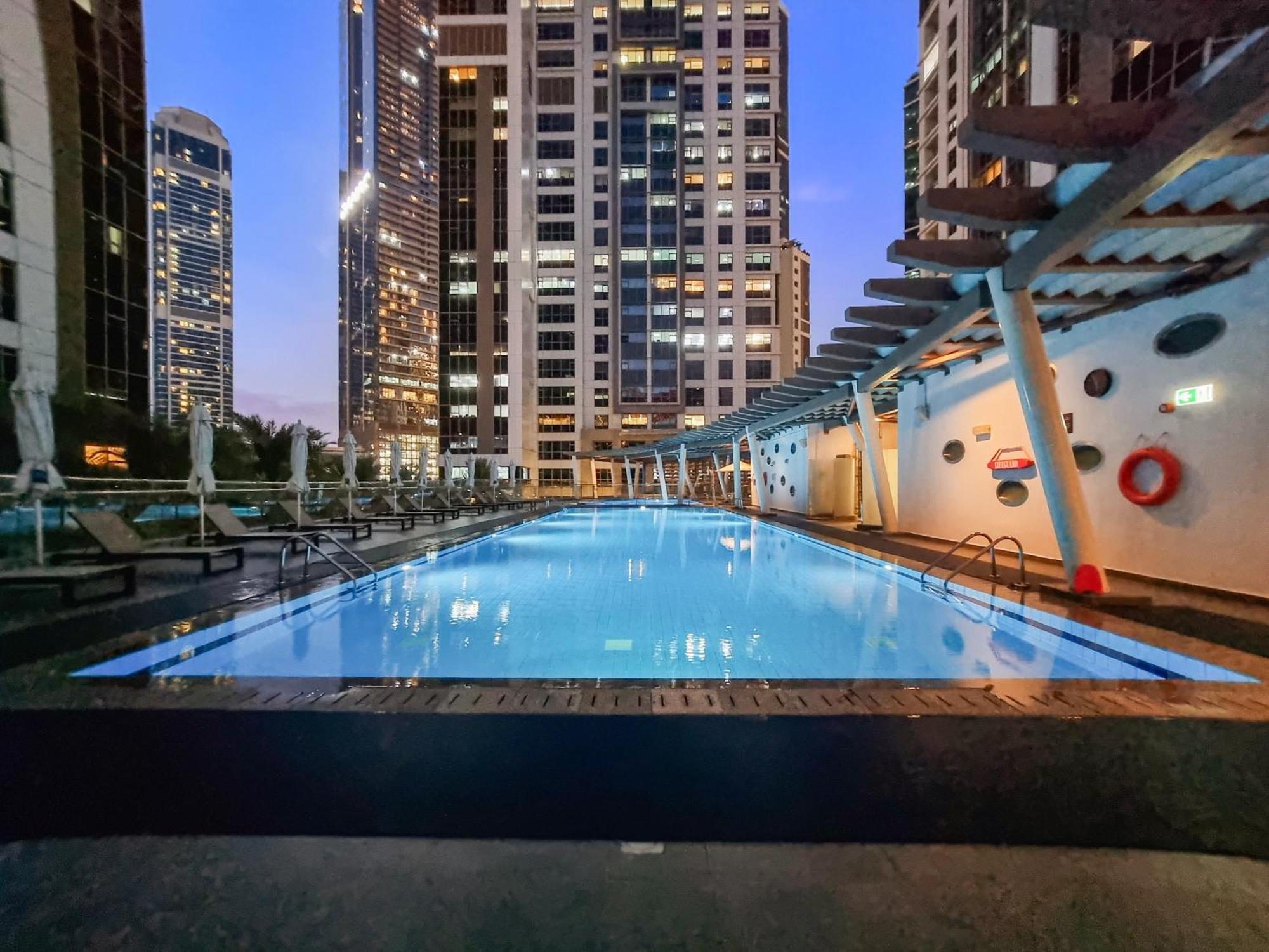 Aliving-luxury 1br In Executive Tower Business Bay