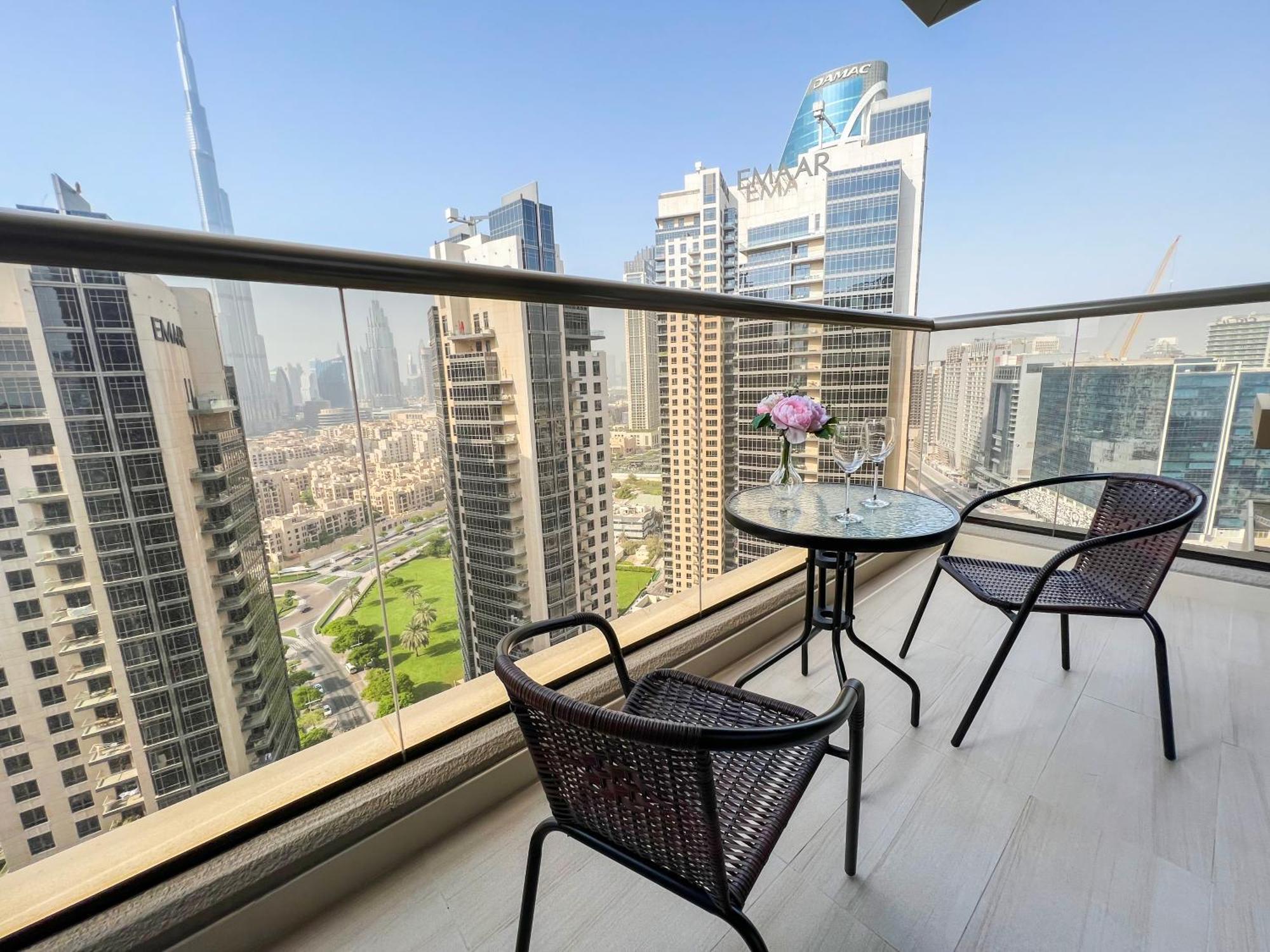 Unforgettable 1br Mesmerizing Burj Khalifa Views - 17ab02