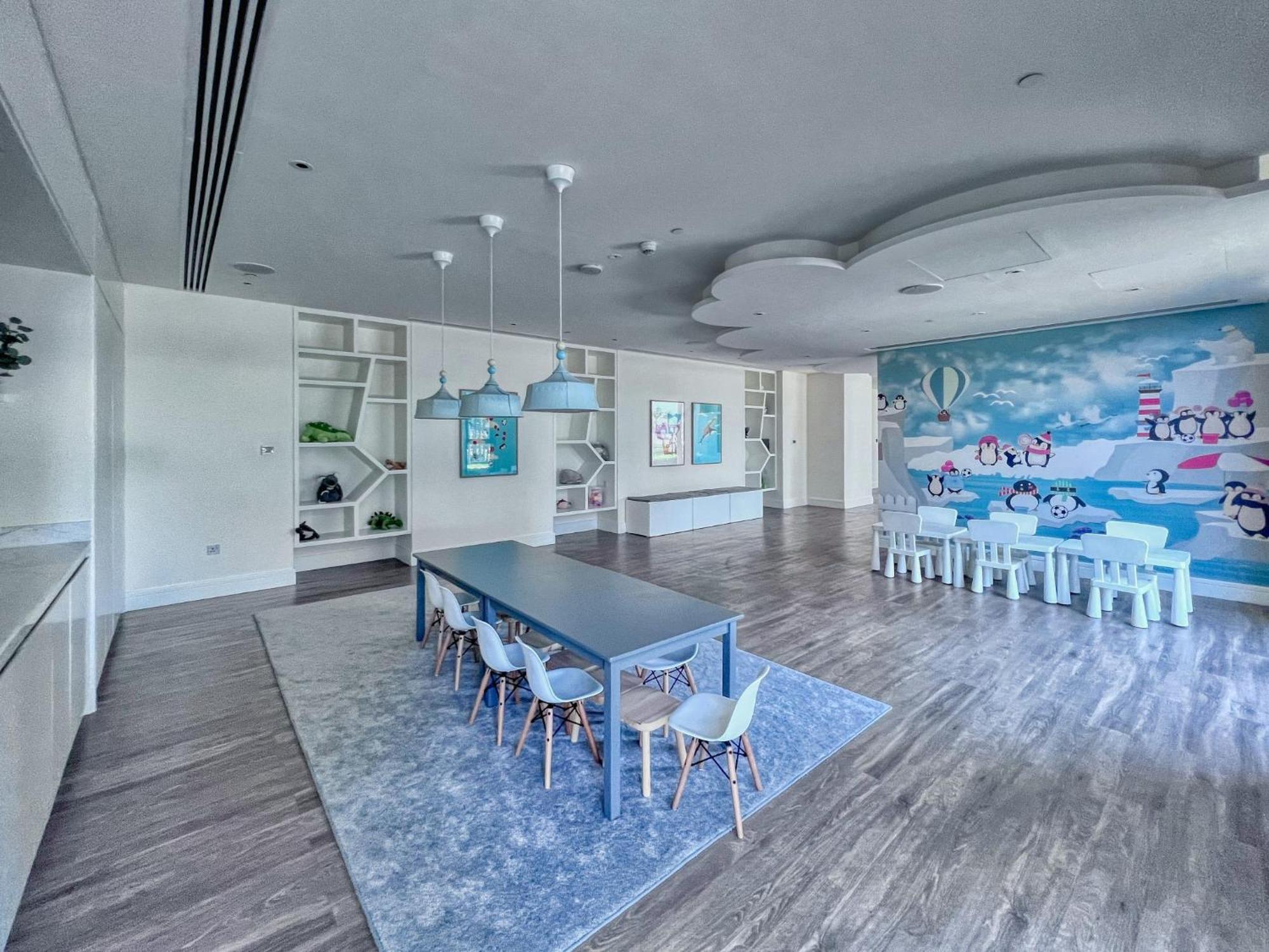 Gorgeous 2 Bedroom With Creek Harbour View Apartment Dubai