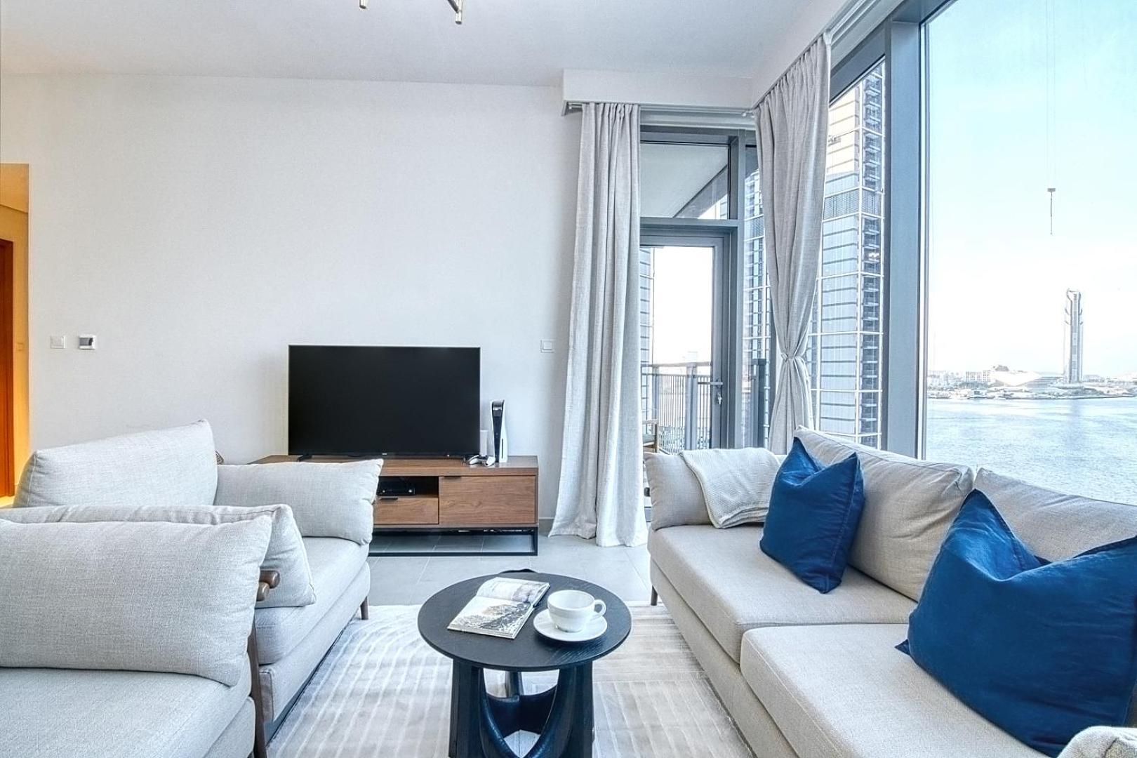 Gorgeous 2 Bedroom With Creek Harbour View *