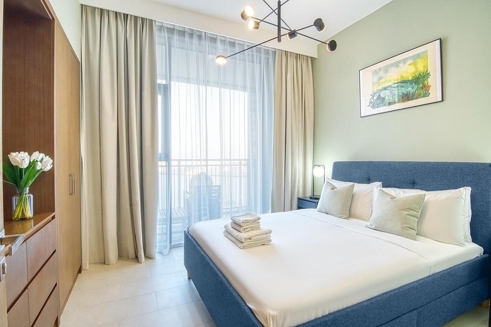 Gorgeous 2 Bedroom With Creek Harbour View *