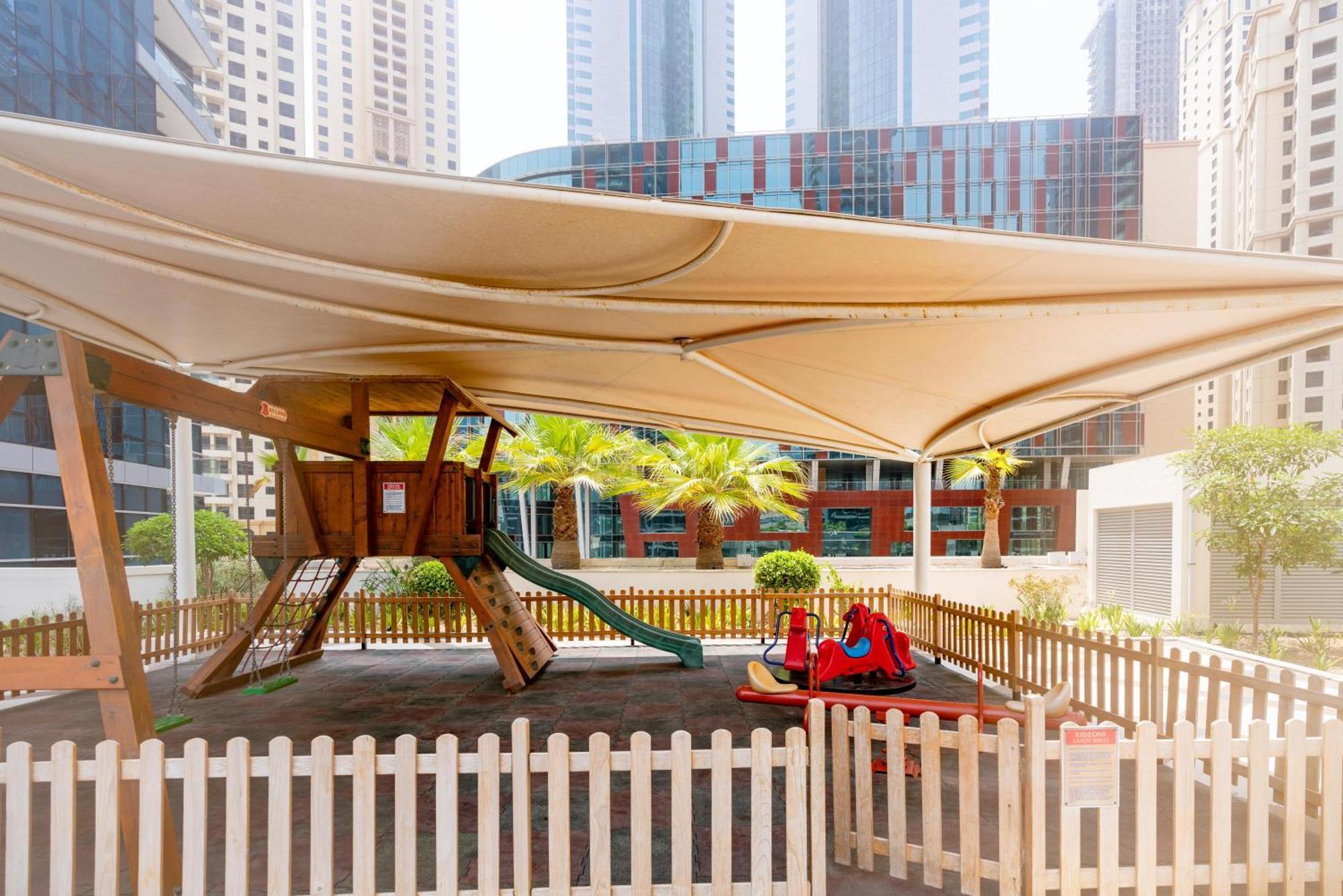 Ultimate 1 Bedroom Marina Views Location In The Heart Of Marina Perfect Vacation Near Marina Jbr