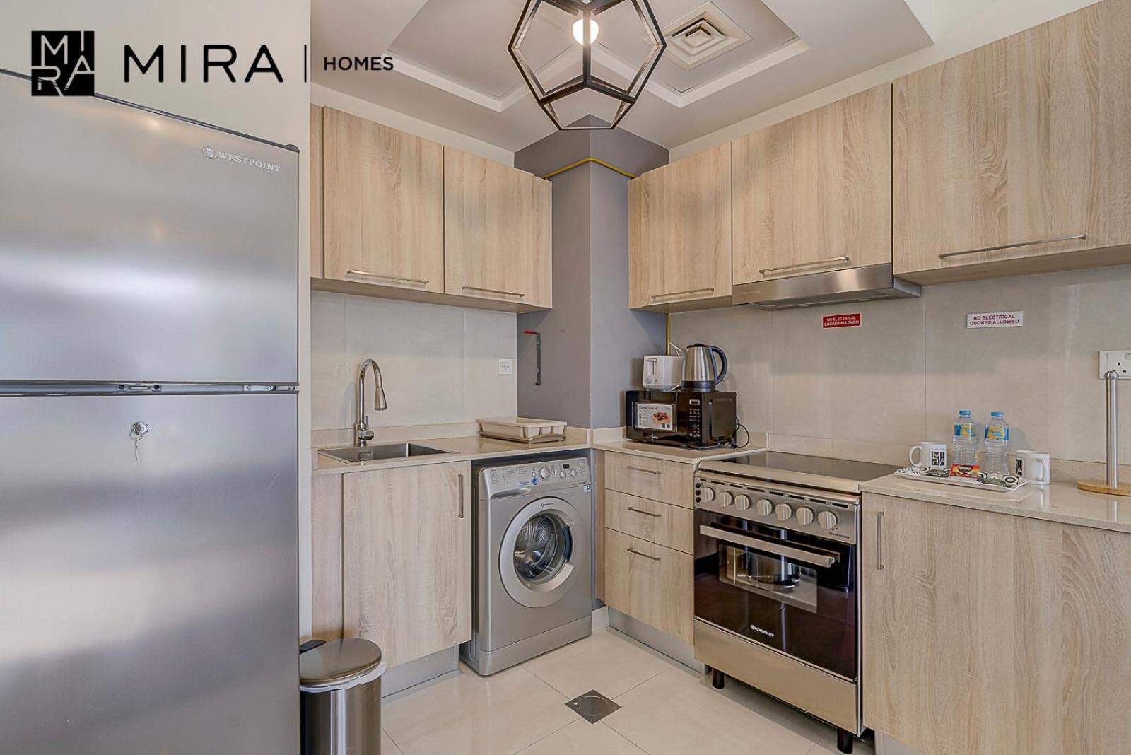 Mira Homes - Lovely In Ag Tower With Free Parking