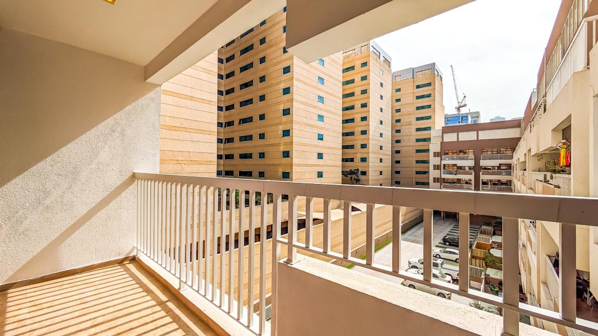 Cozy In Laya Jvc Dubai