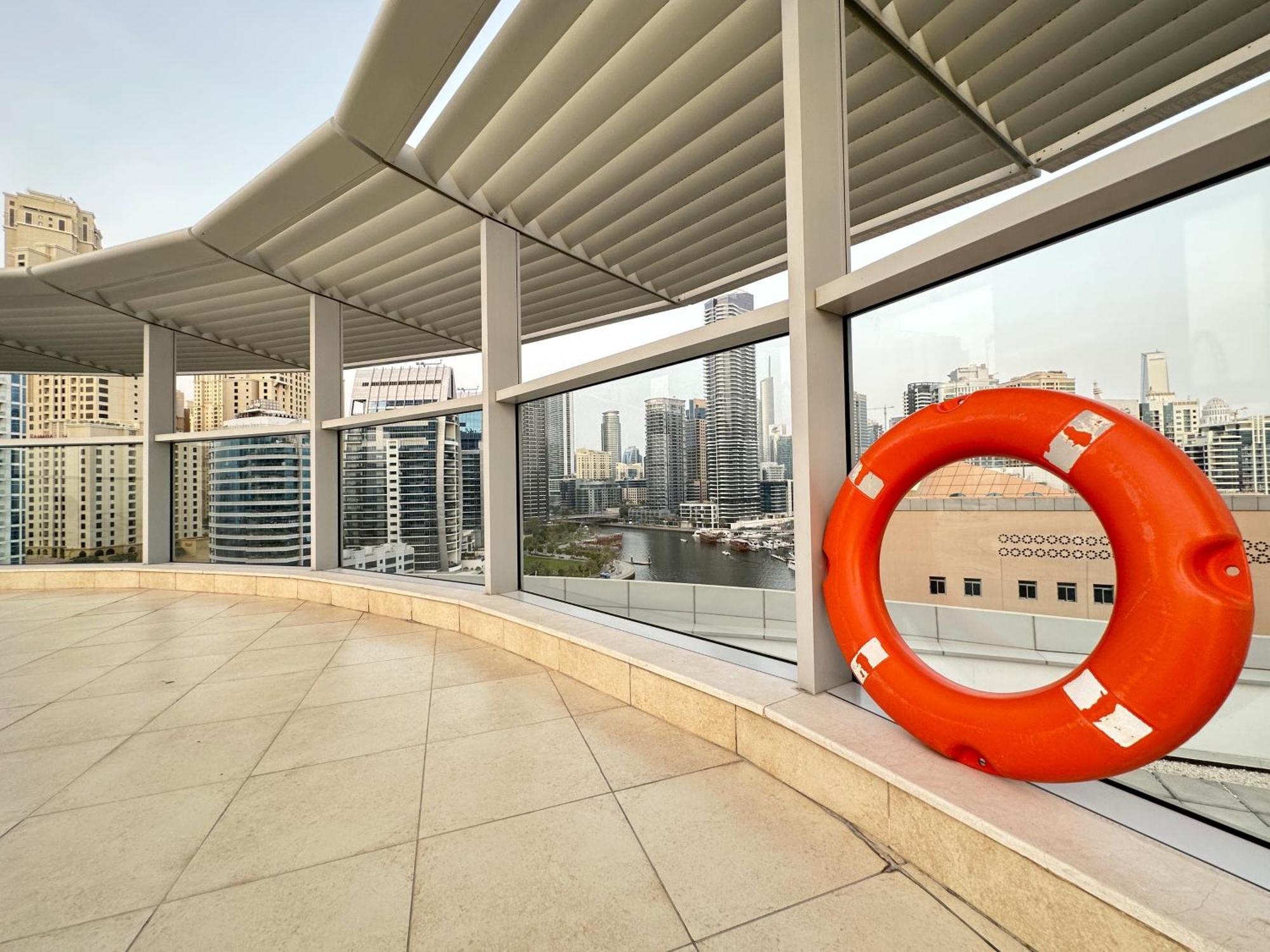 Lxry Full Marina View & Rooftop Pool 40% Off * Dubai