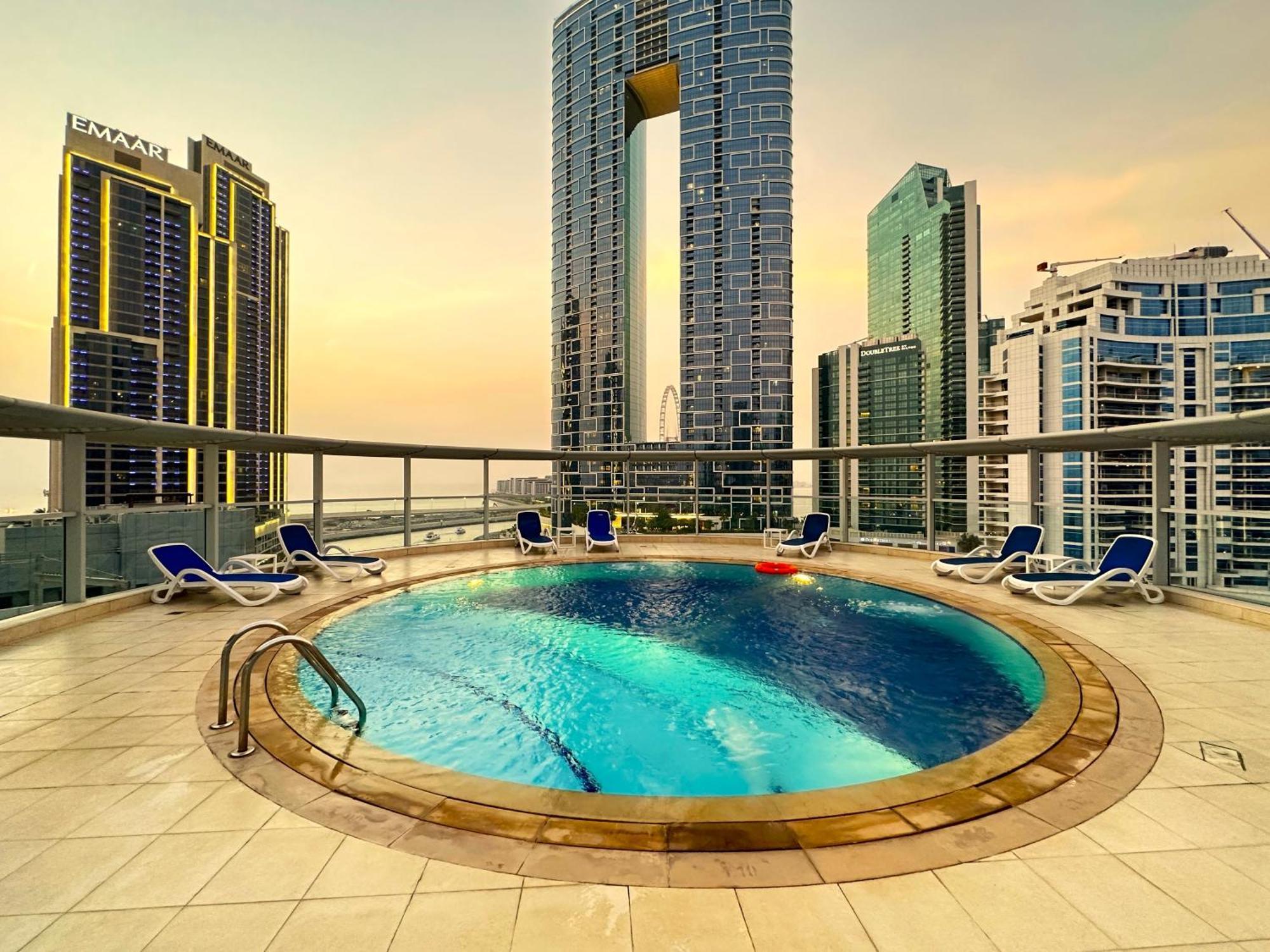 Apartment Lxry Full Marina View & Rooftop Pool 40% Off Dubai