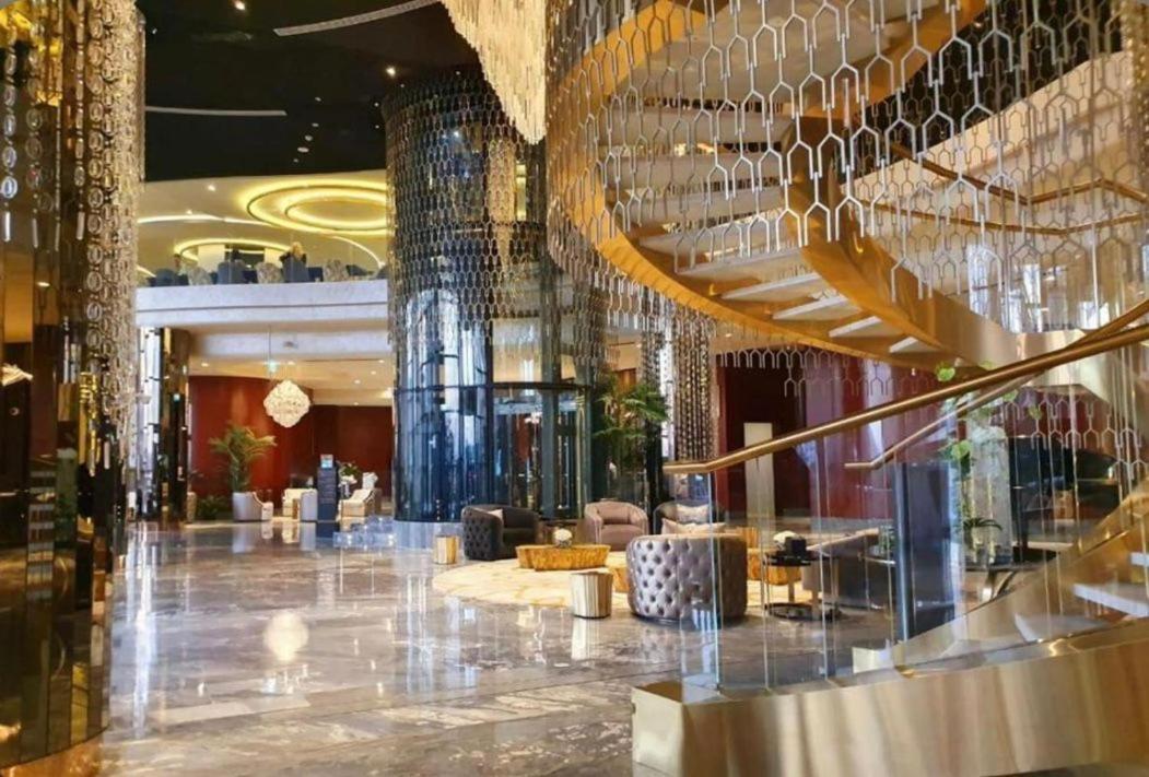 Apartment Luxury 2br In Paramount And Residences Dubai