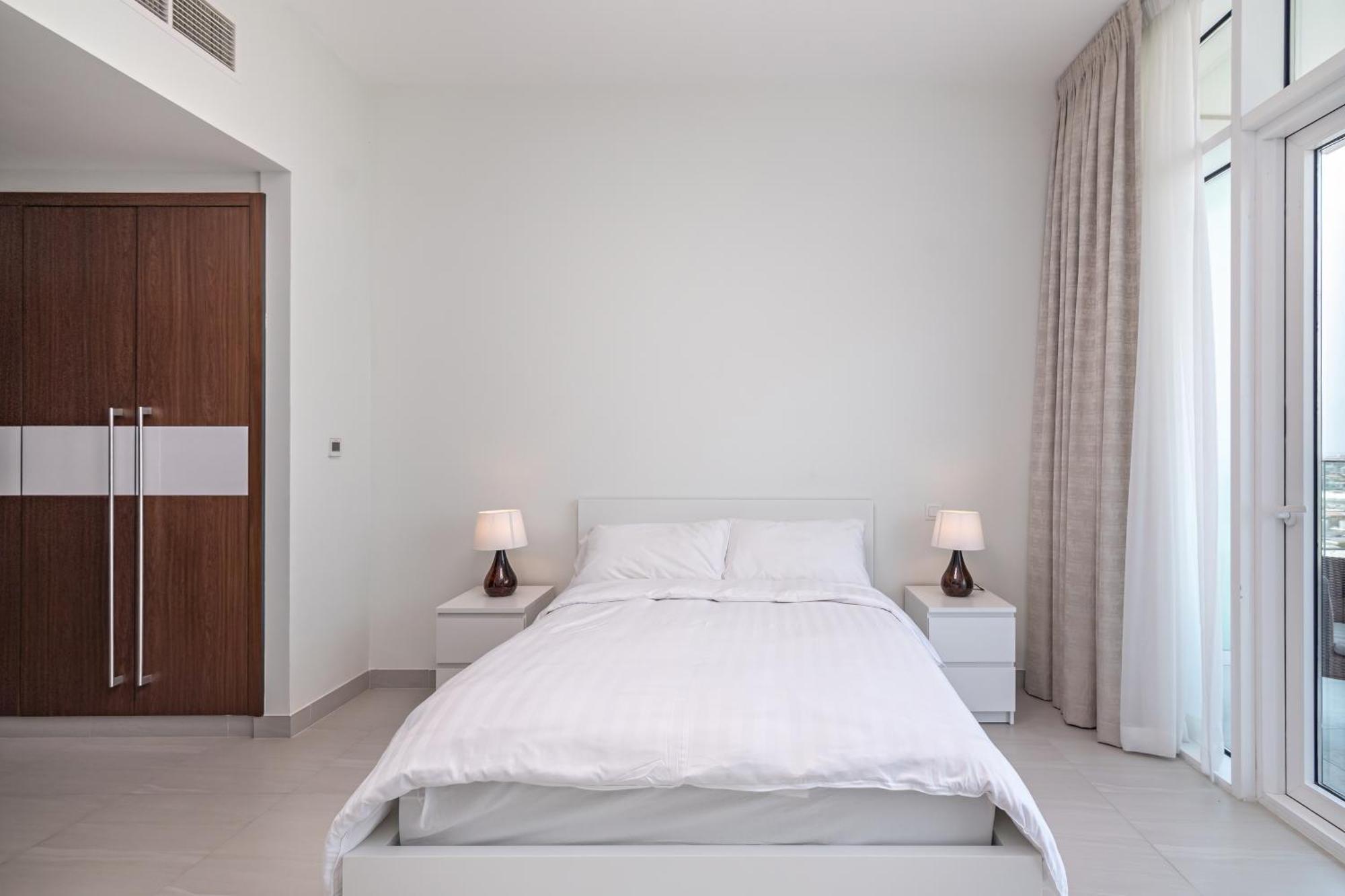 Citihome-1br World Trade Center Next To Metro * Dubai