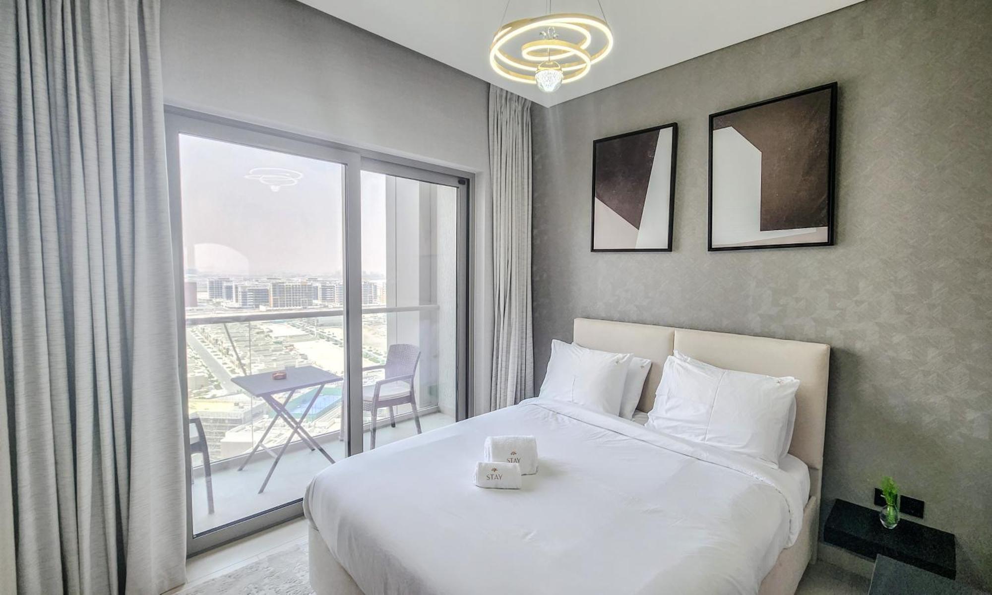 By Latinem Luxury 1br Cvr A1413 Near Burj Khalifa Dubai
