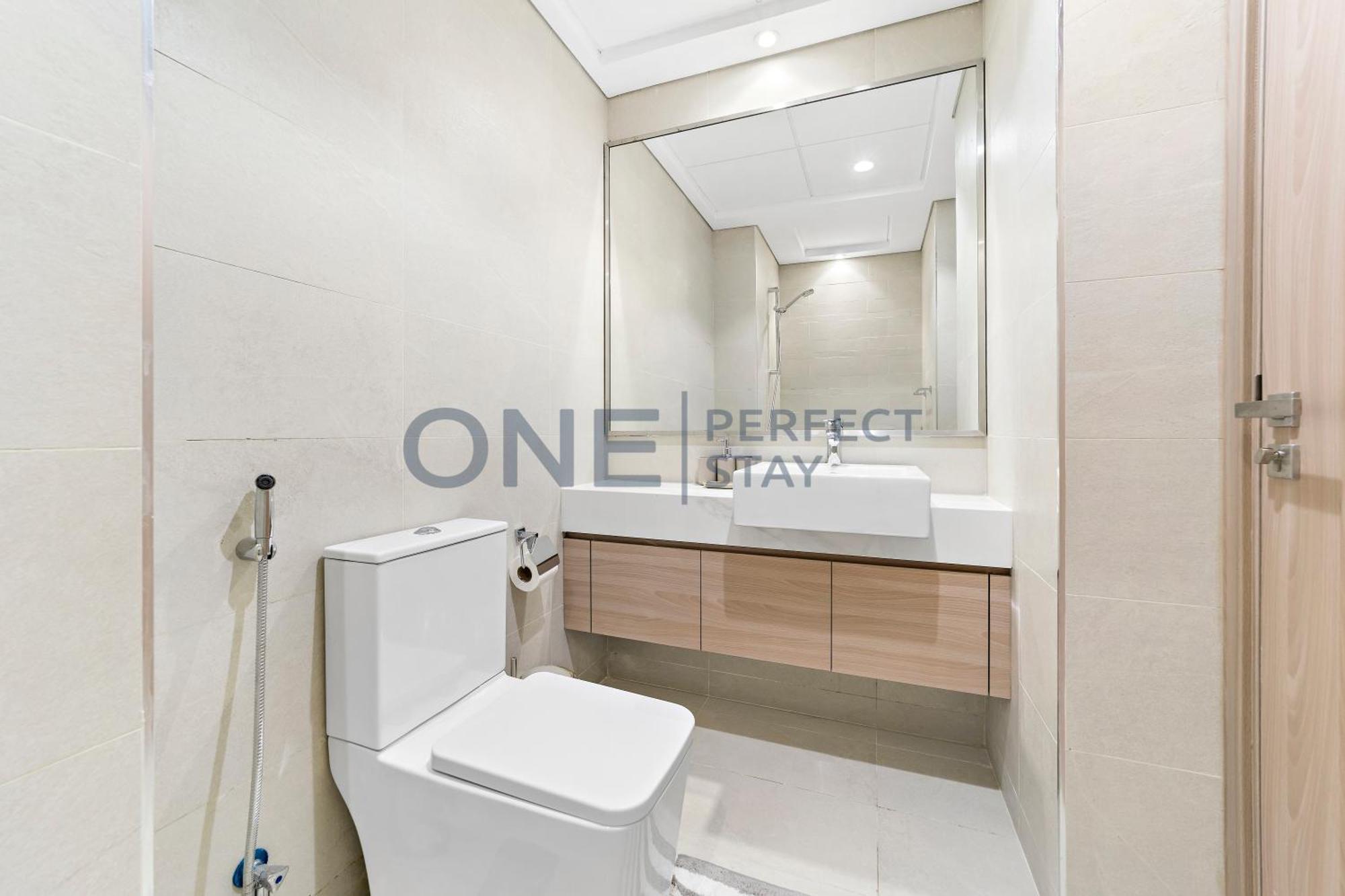 Apartment Farhad Azizi - 10 Mins From Airport Dubai