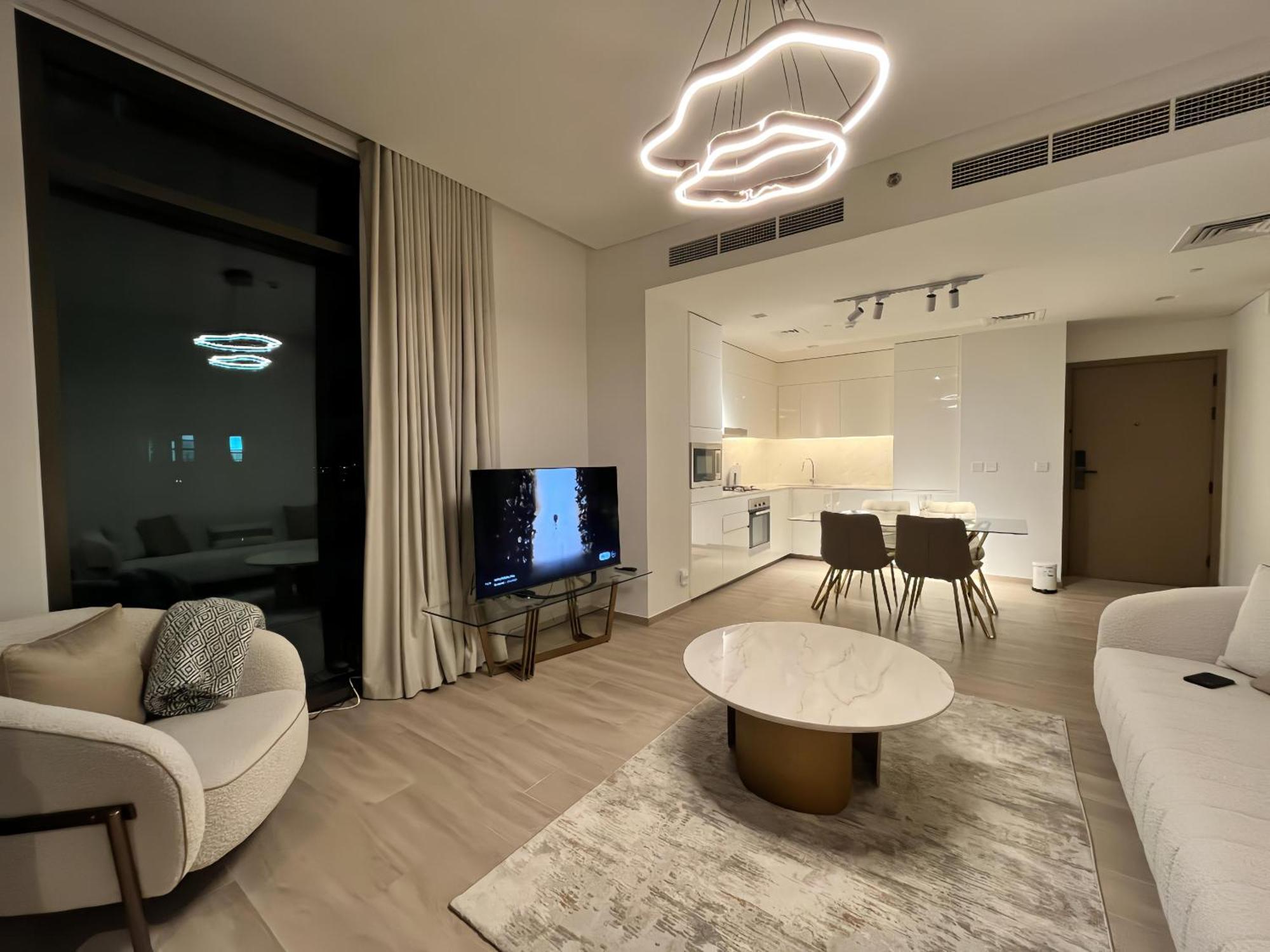 Palace Creek Harbour Residences Skyline *