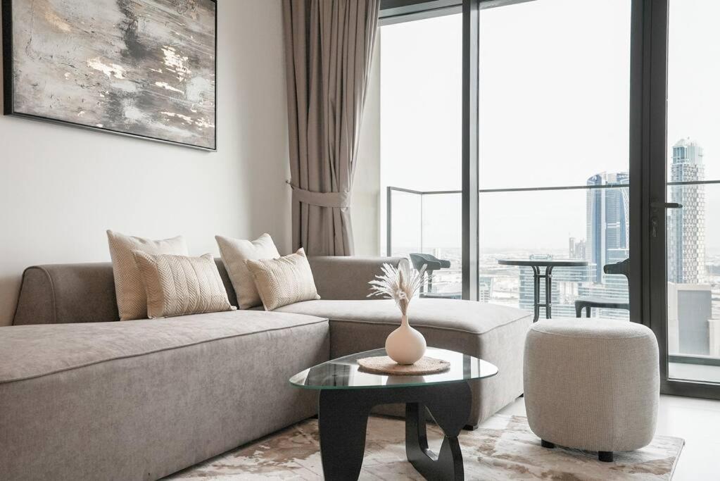 Downtown Elegance 1br W View In Burj Royale Apartment